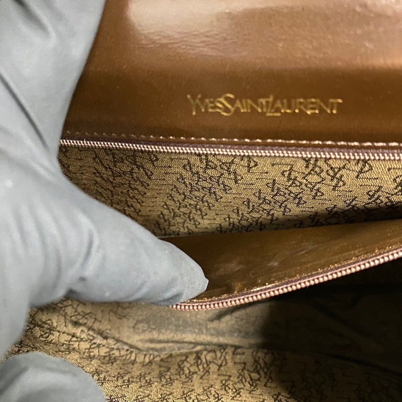 Yves Saint Laurent Yves Saint Laurent Shoulder Bag Brown Leather Size ONE SIZE - 9 Thumbnail