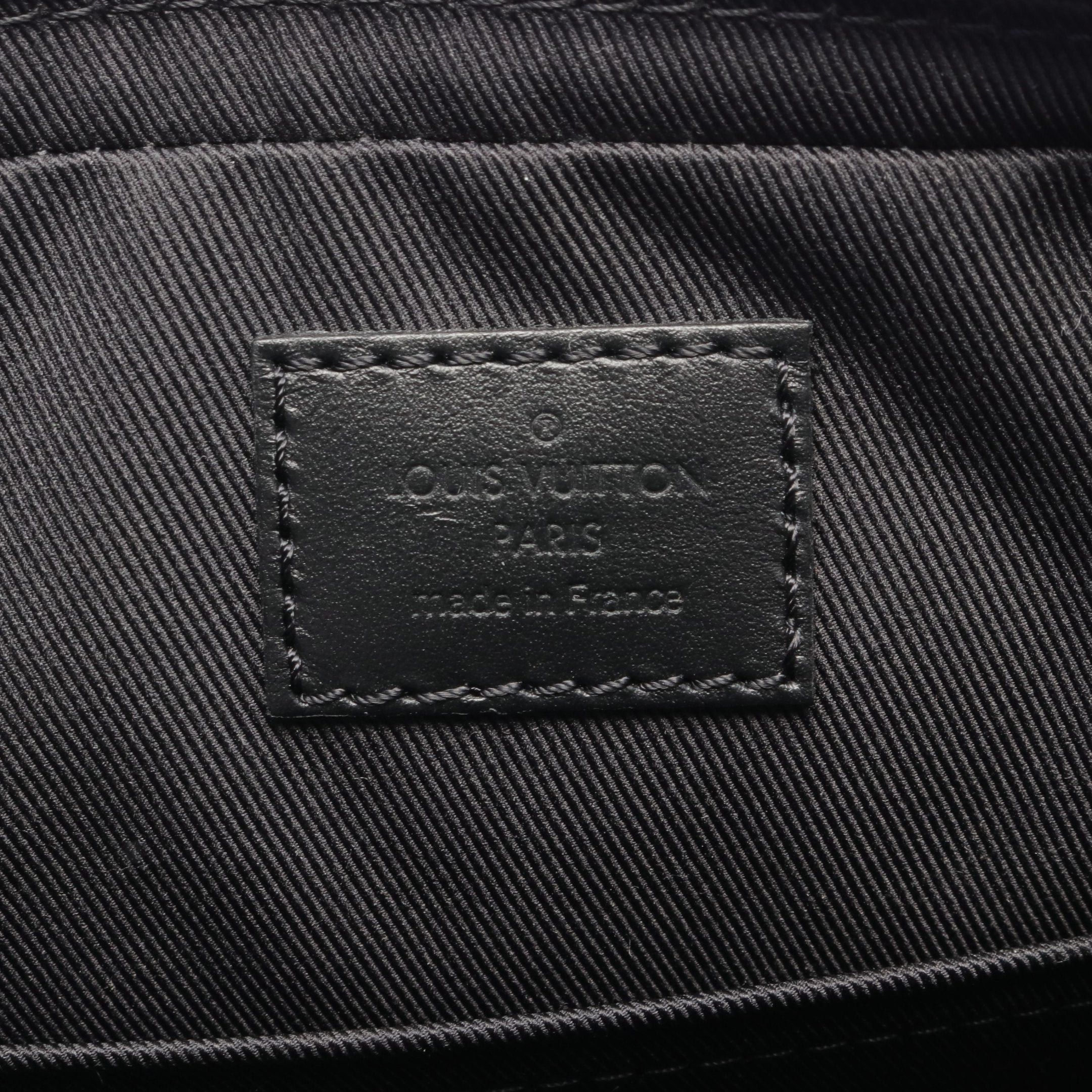 Louis Vuitton Louis Vuitton Trio Messenger Monogram Eclipse Shoulder Bag Leather Black Gray Size ONE SIZE - 4 Thumbnail