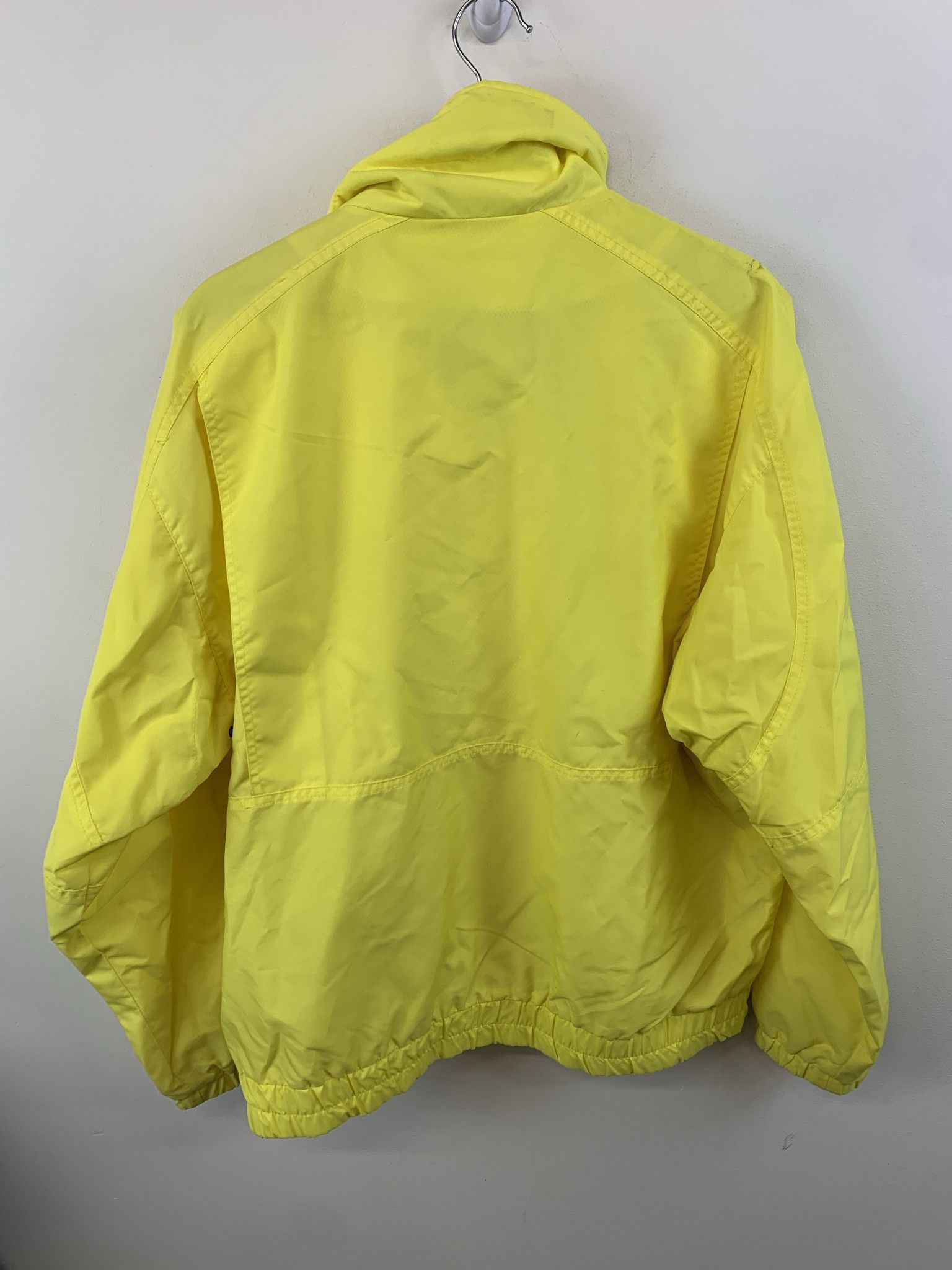 Vintage Vintage 1990s Yellow Anorak Light Windbreaker Jacket Size L Size US L / EU 52-54 / 3 - 3 Thumbnail