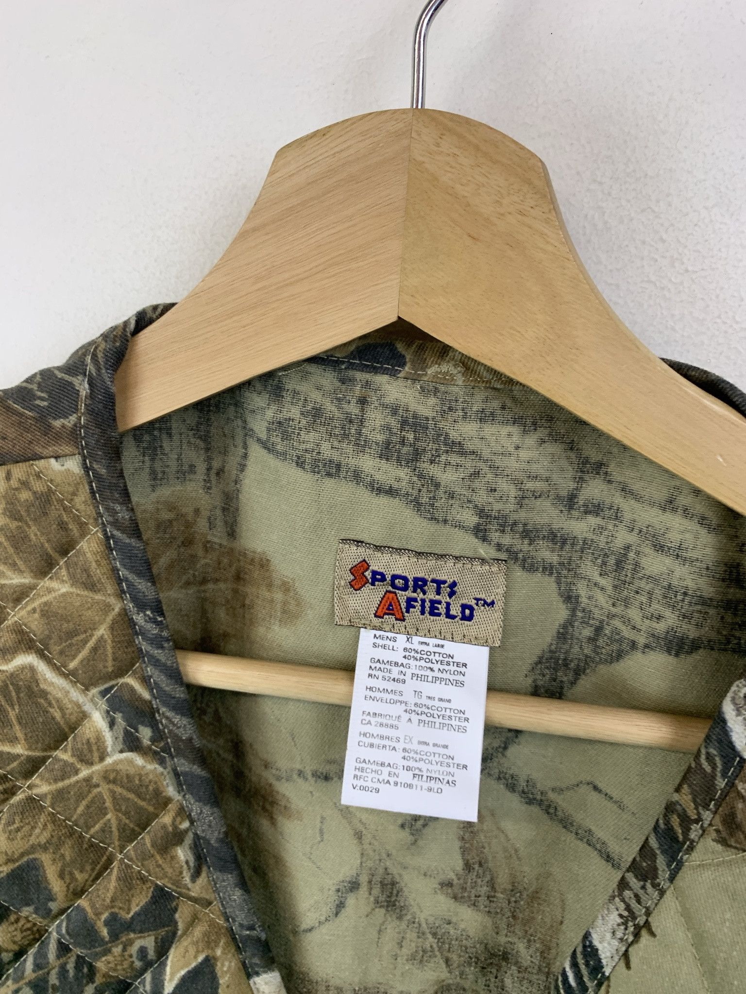 Vintage Vintage 1990s Realtree Camo Padded Hunting Vest Size XL Size US XL / EU 56 / 4 - 2 Thumbnail