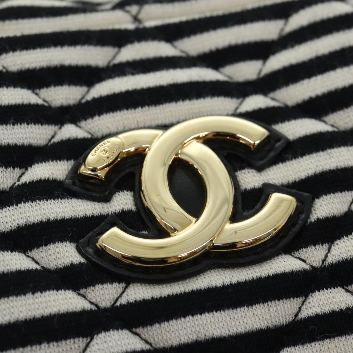 Chanel Matelassé Black Cotton Shoulder Bag (Pre-Owned) Size ONE SIZE - 13 Thumbnail