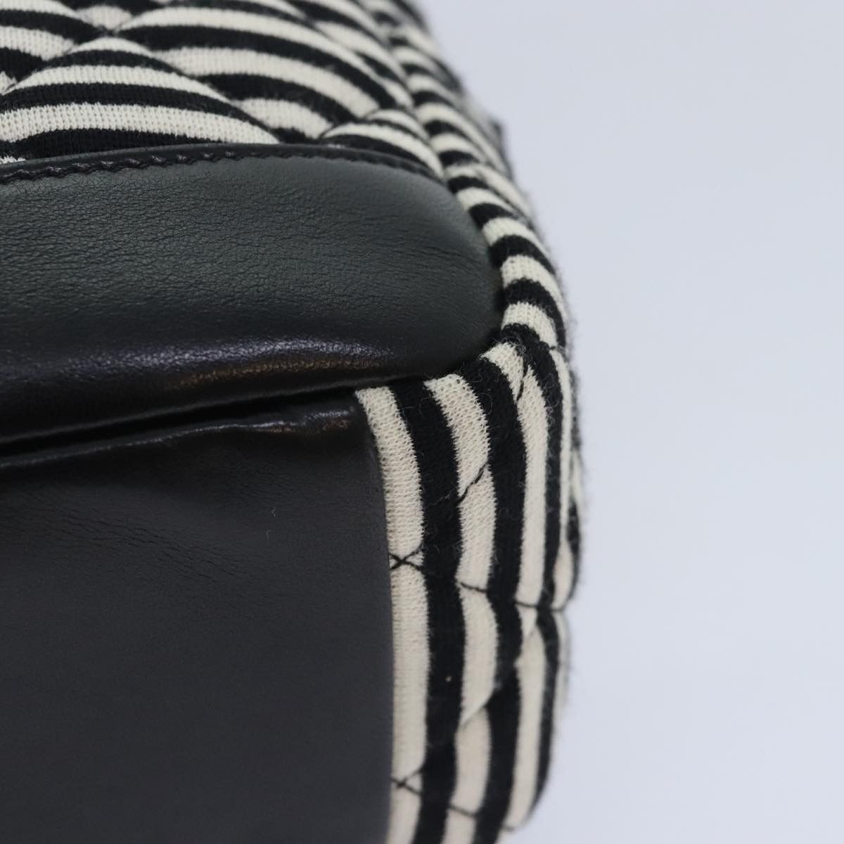 Chanel Matelassé Black Cotton Shoulder Bag (Pre-Owned) Size ONE SIZE - 12 Thumbnail