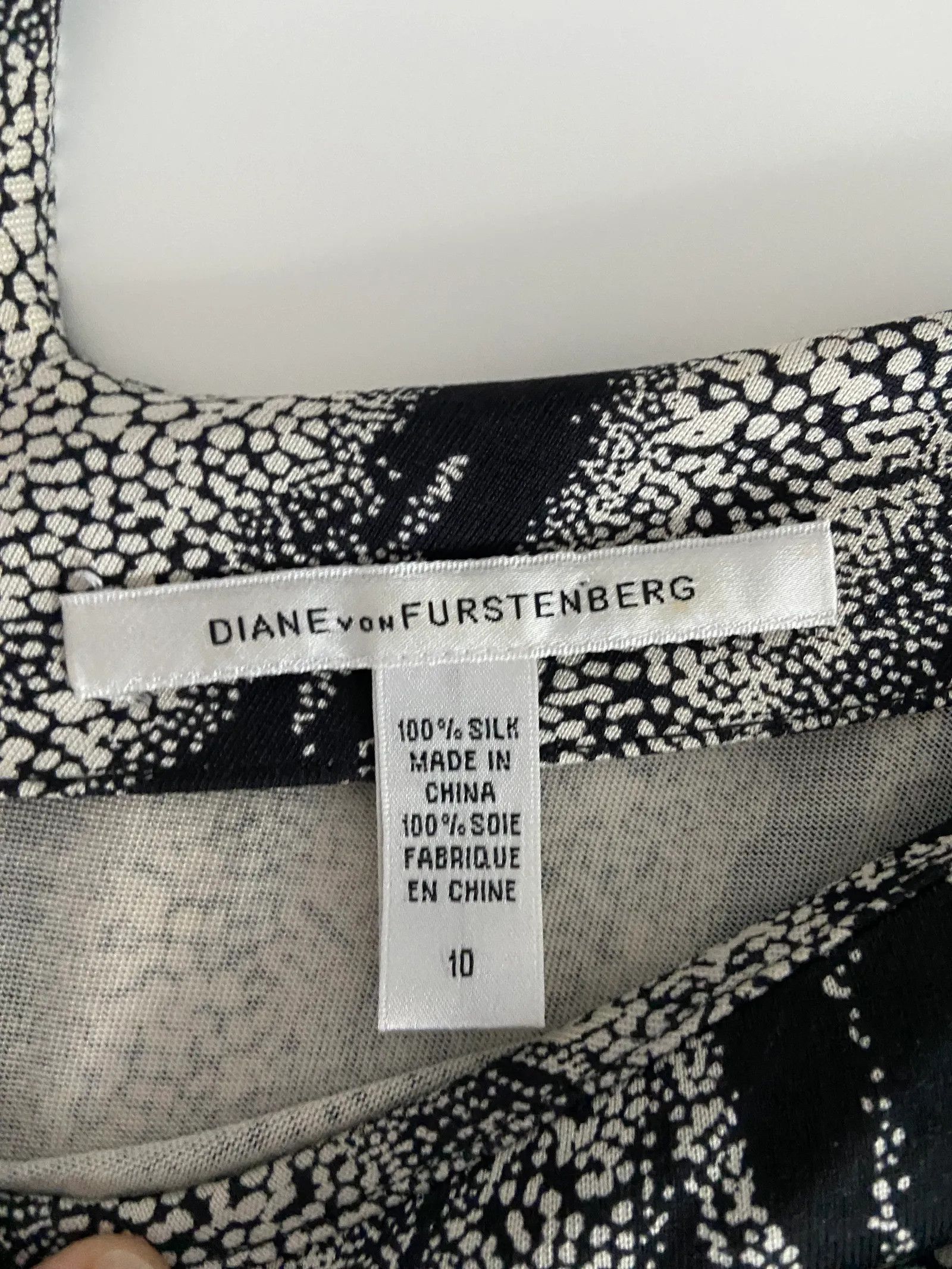 Diane von Furstenberg Diane von Furstenberg Dress Size S / US 4 / IT 40 - 2 Thumbnail