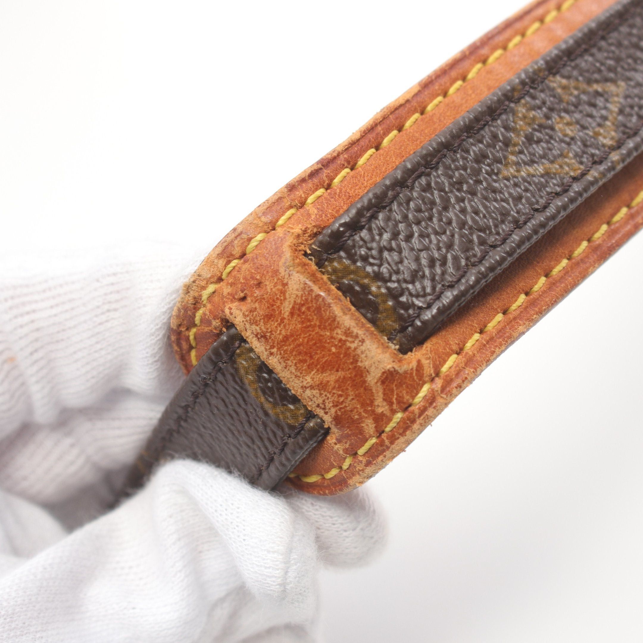 Louis Vuitton Louis Vuitton Amazon Monogram Shoulder Bag Leather Brown Size ONE SIZE - 10 Thumbnail