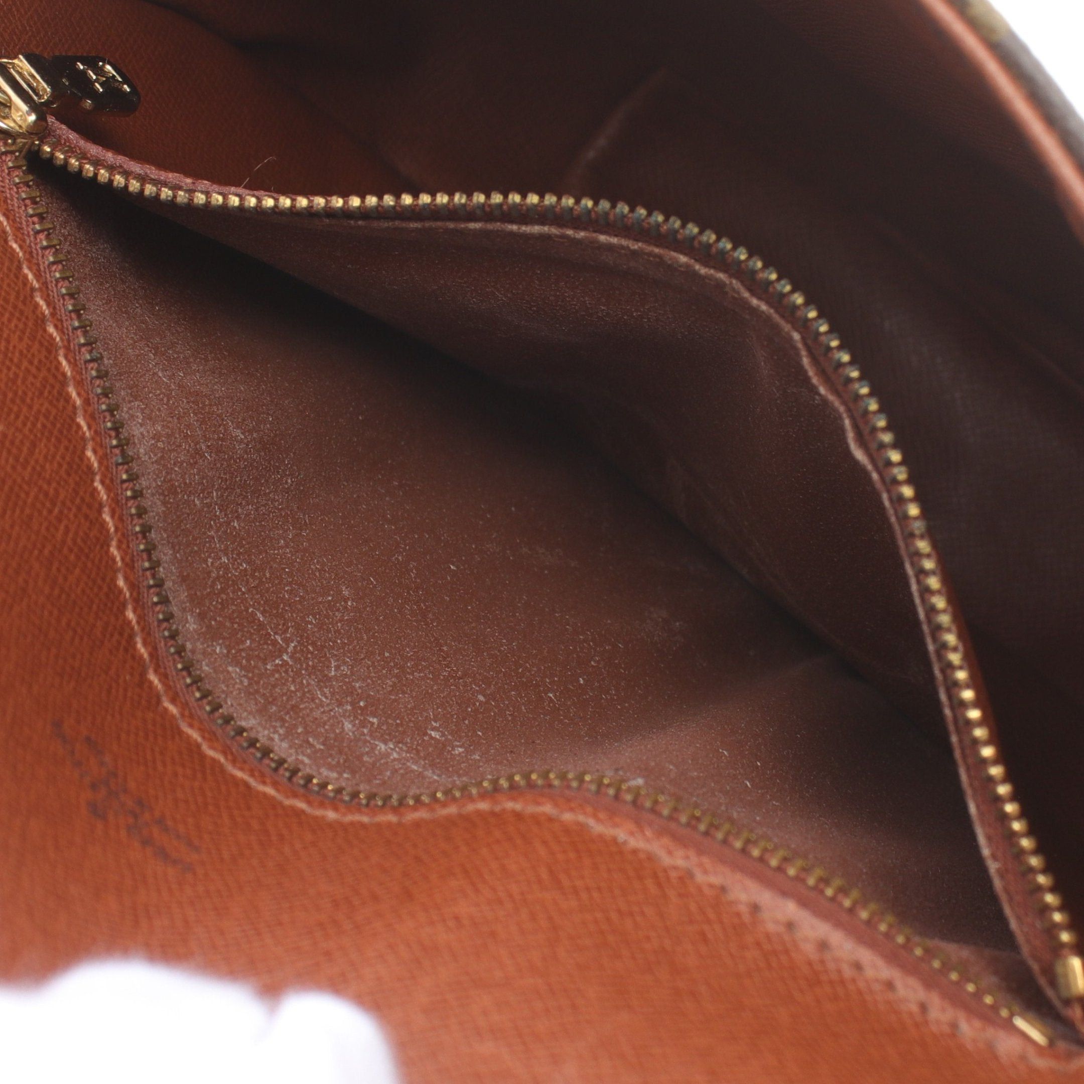 Louis Vuitton Louis Vuitton Shanti Gm Monogram Shoulder Bag Leather Brown Size ONE SIZE - 6 Thumbnail