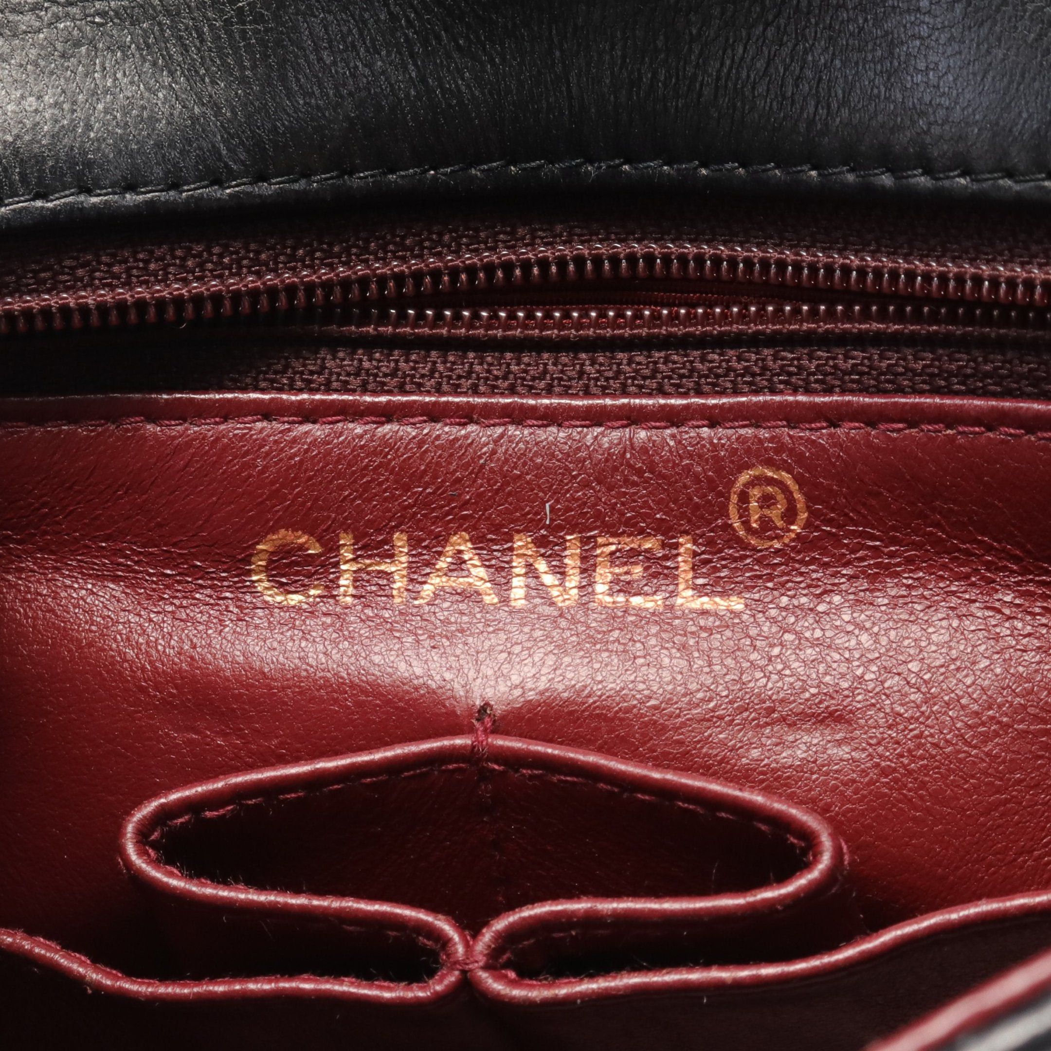 Chanel Chanel Mini Matelasse 20 Chain Shoulder Bag Lambskin Black Gold Hardware Size ONE SIZE - 4 Thumbnail