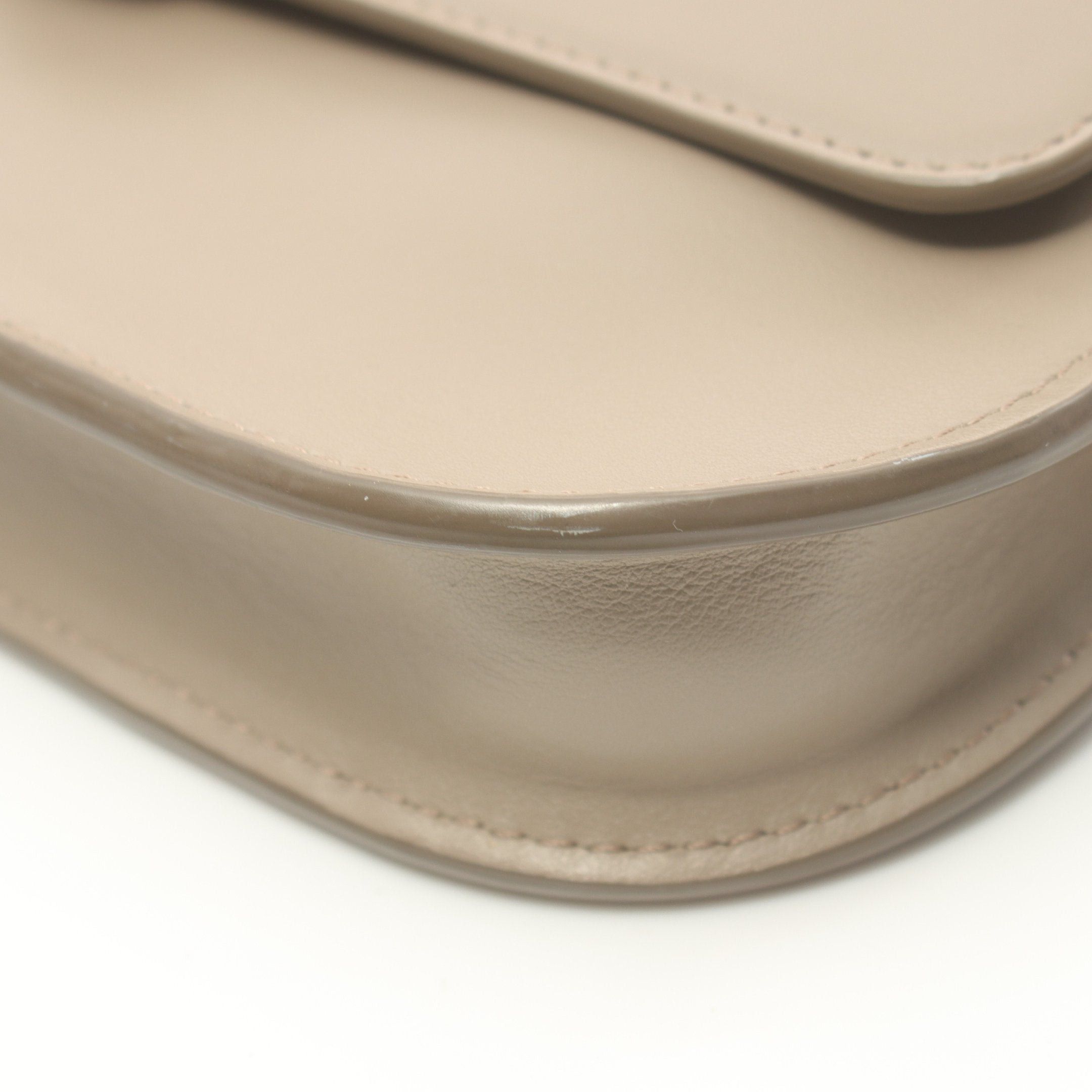 Chloe Chloe Tess Chain Shoulder Bag Leather Gray Beige Size ONE SIZE - 7 Thumbnail