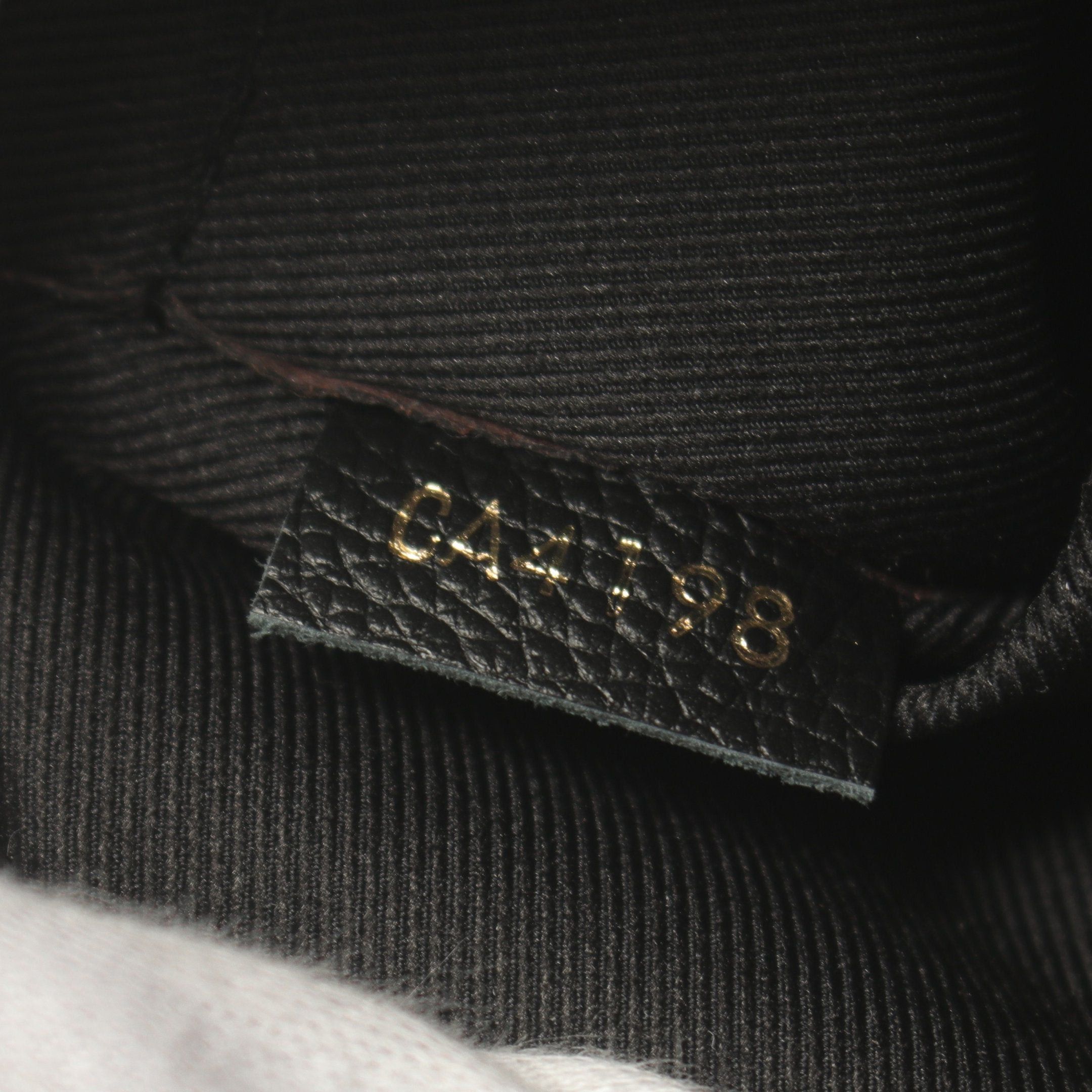 Louis Vuitton Louis Vuitton Saintonge Monogram Empreinte Noir Shoulder Bag Leather Black Size ONE SIZE - 5 Thumbnail