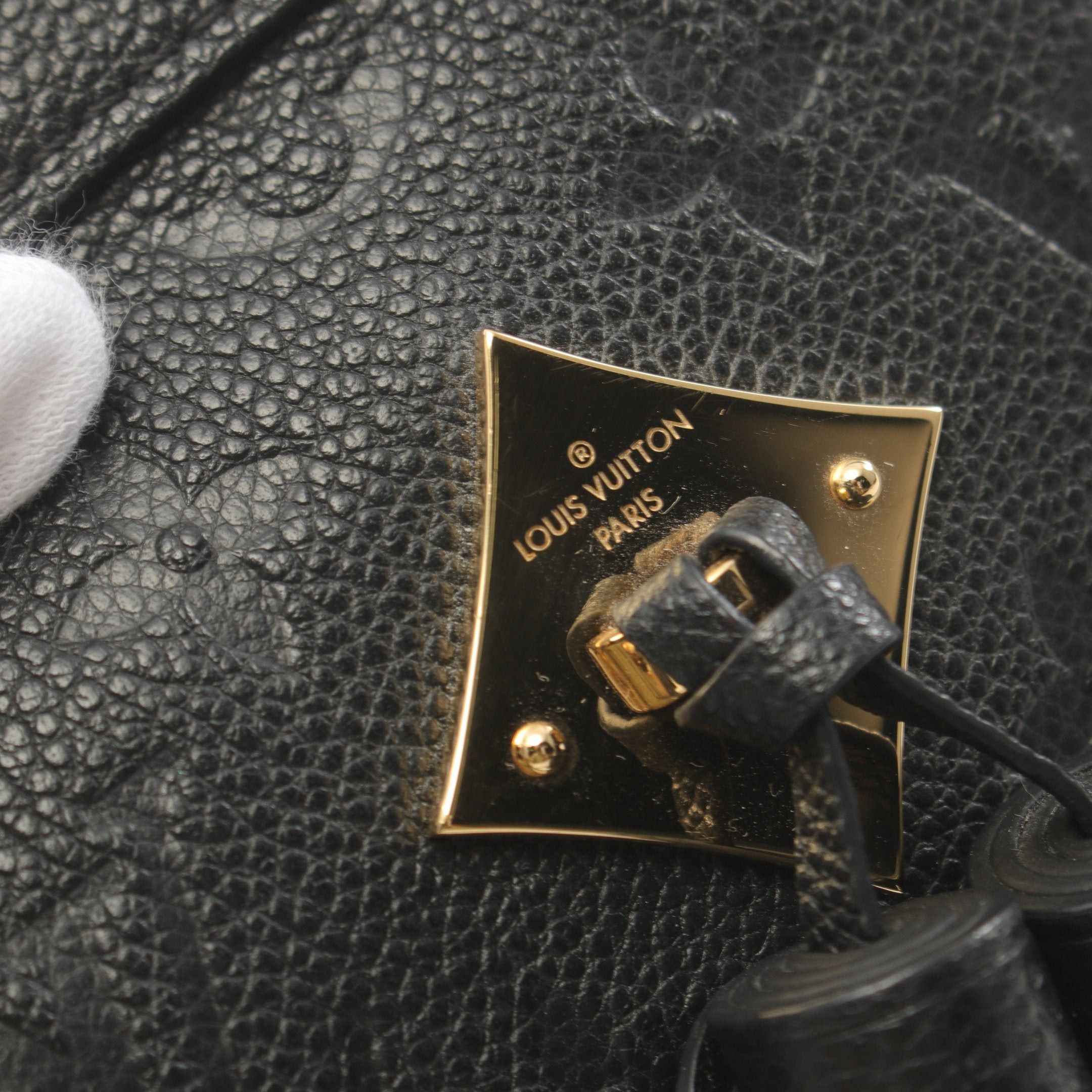 Louis Vuitton Louis Vuitton Saintonge Monogram Empreinte Noir Shoulder Bag Leather Black Size ONE SIZE - 6 Thumbnail