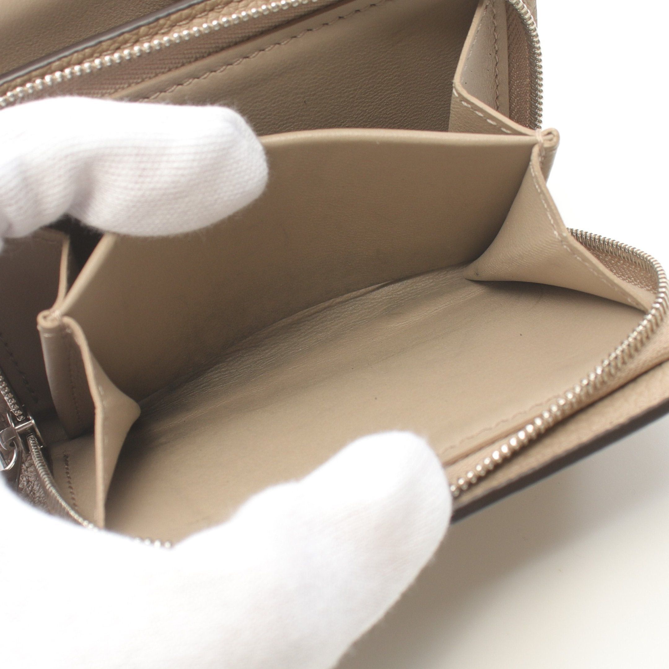 Louis Vuitton Louis Vuitton Portefeuil Claire Monogram Mahina Carré Bi-Fold Wallet Leather Gray Beige Size ONE SIZE - 7 Thumbnail
