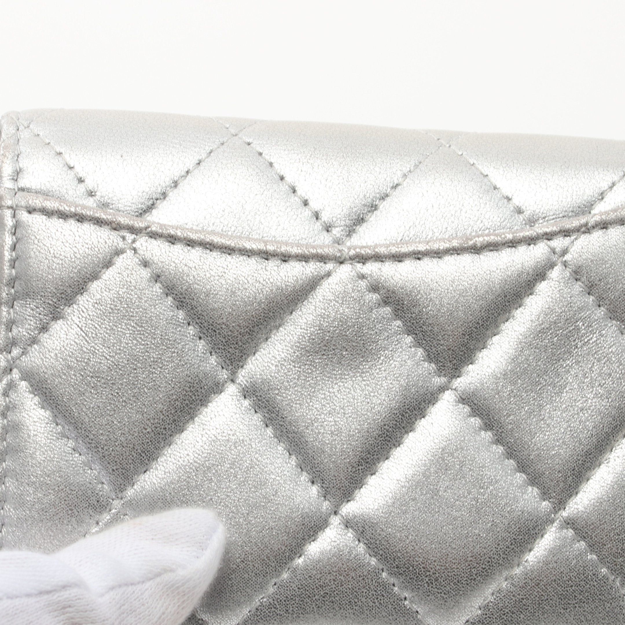 Chanel Chanel Matelasse Mini Chain Wallet Leather Silver Hardware Size ONE SIZE - 8 Thumbnail