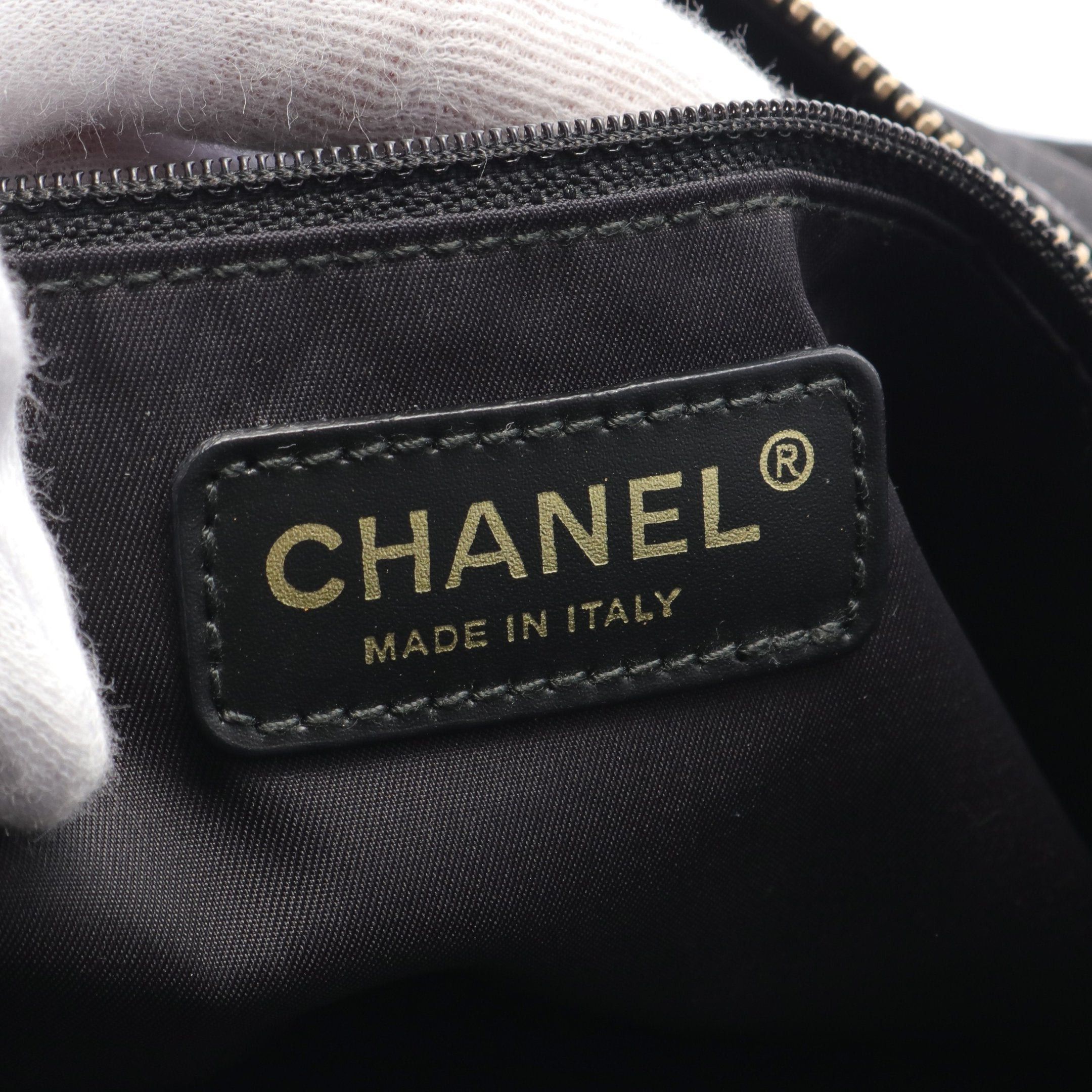 Chanel Chanel New Travel Line Gm Shoulder Bag Tote Nylon Leather Black Gold Hardware Size ONE SIZE - 4 Thumbnail