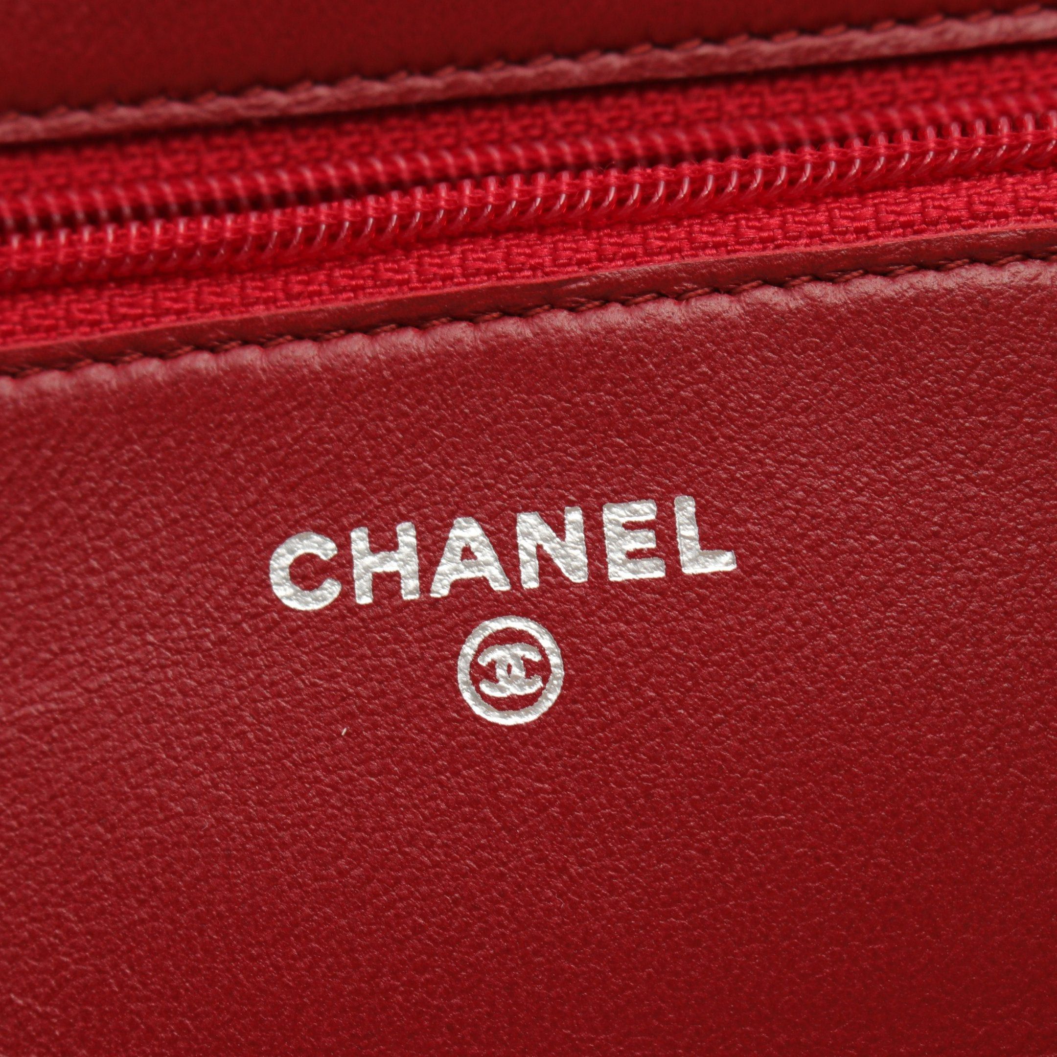 Chanel Chanel Matelasse Chain Wallet Lambskin Red Silver Hardware Size ONE SIZE - 4 Thumbnail