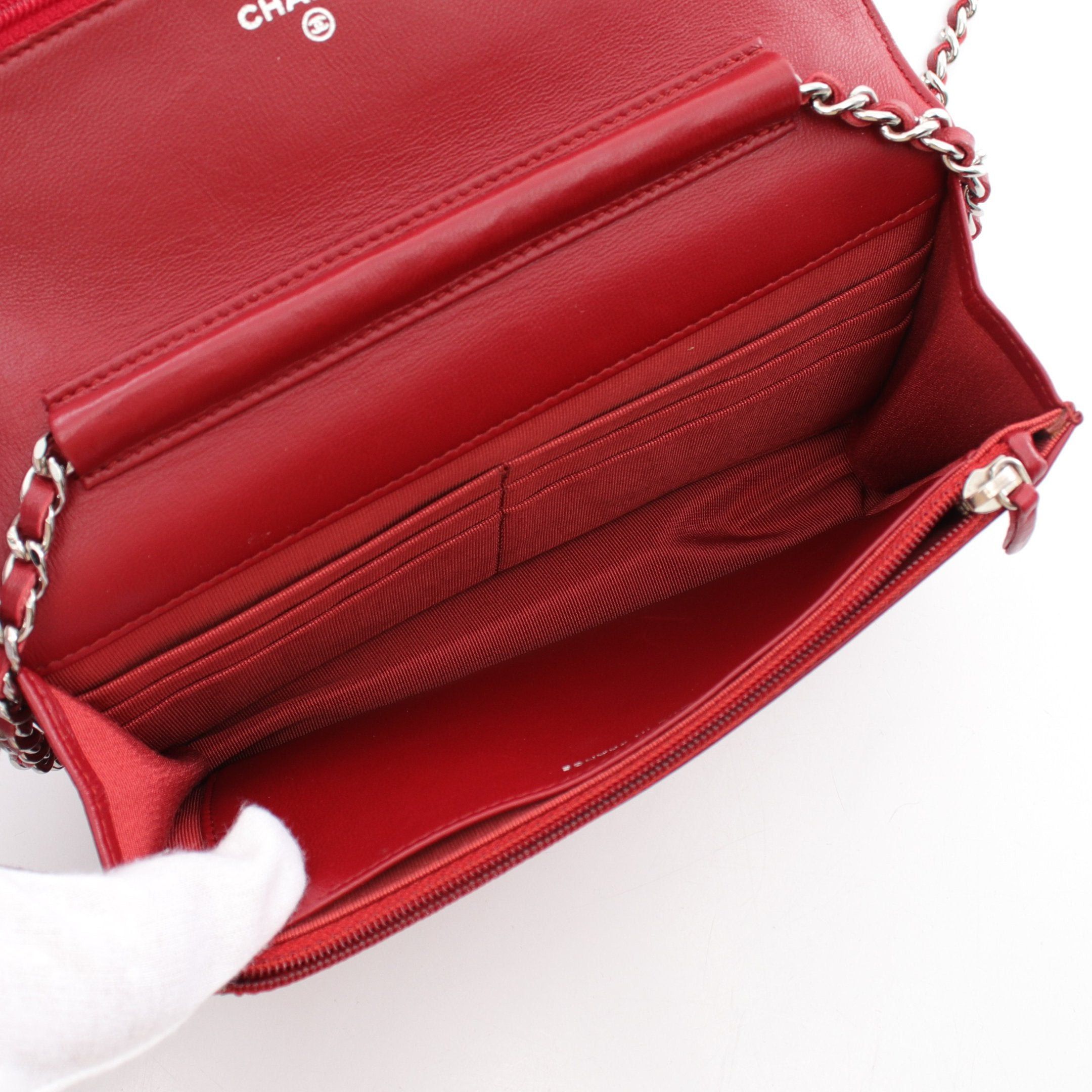 Chanel Chanel Matelasse Chain Wallet Lambskin Red Silver Hardware Size ONE SIZE - 3 Thumbnail