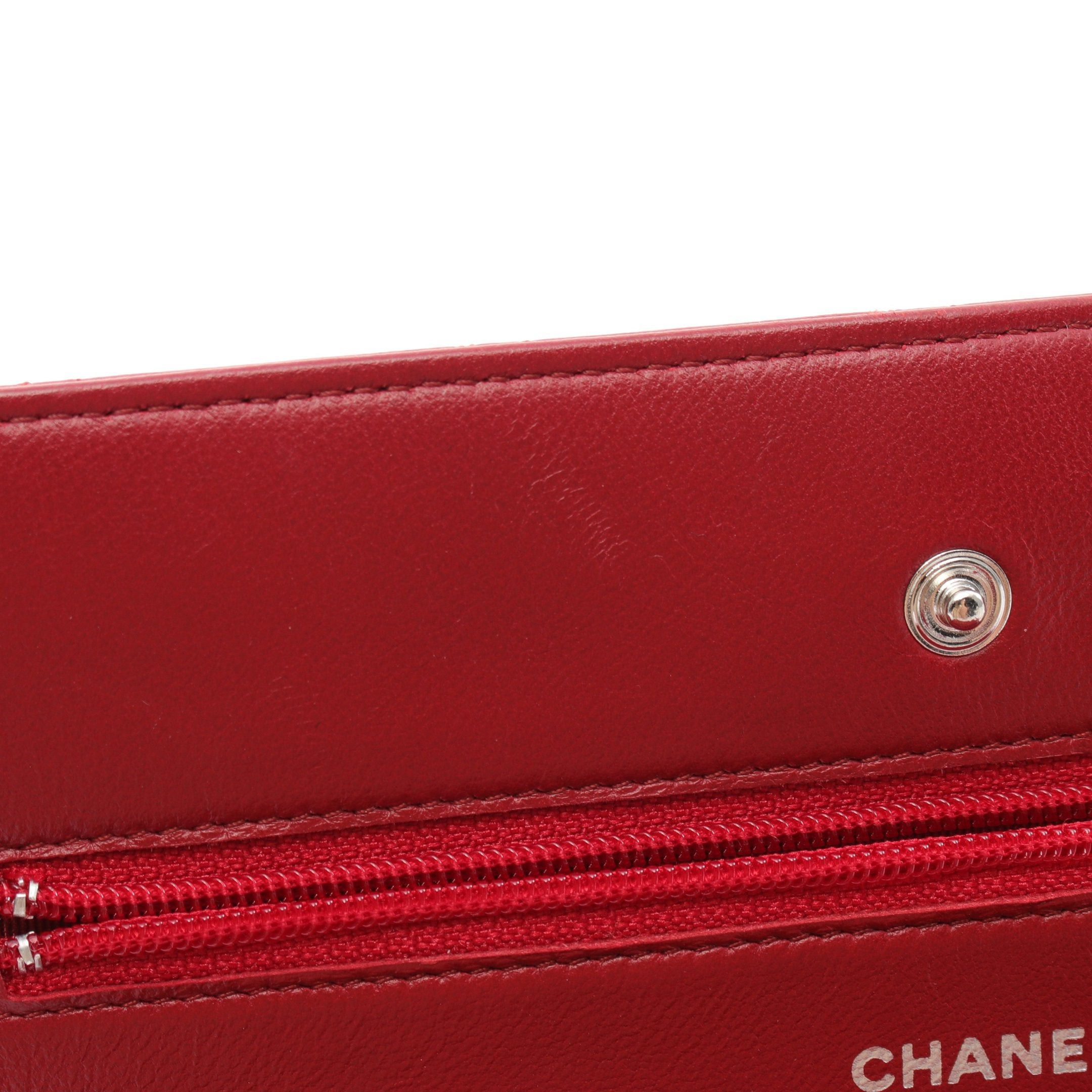 Chanel Chanel Matelasse Chain Wallet Lambskin Red Silver Hardware Size ONE SIZE - 8 Thumbnail