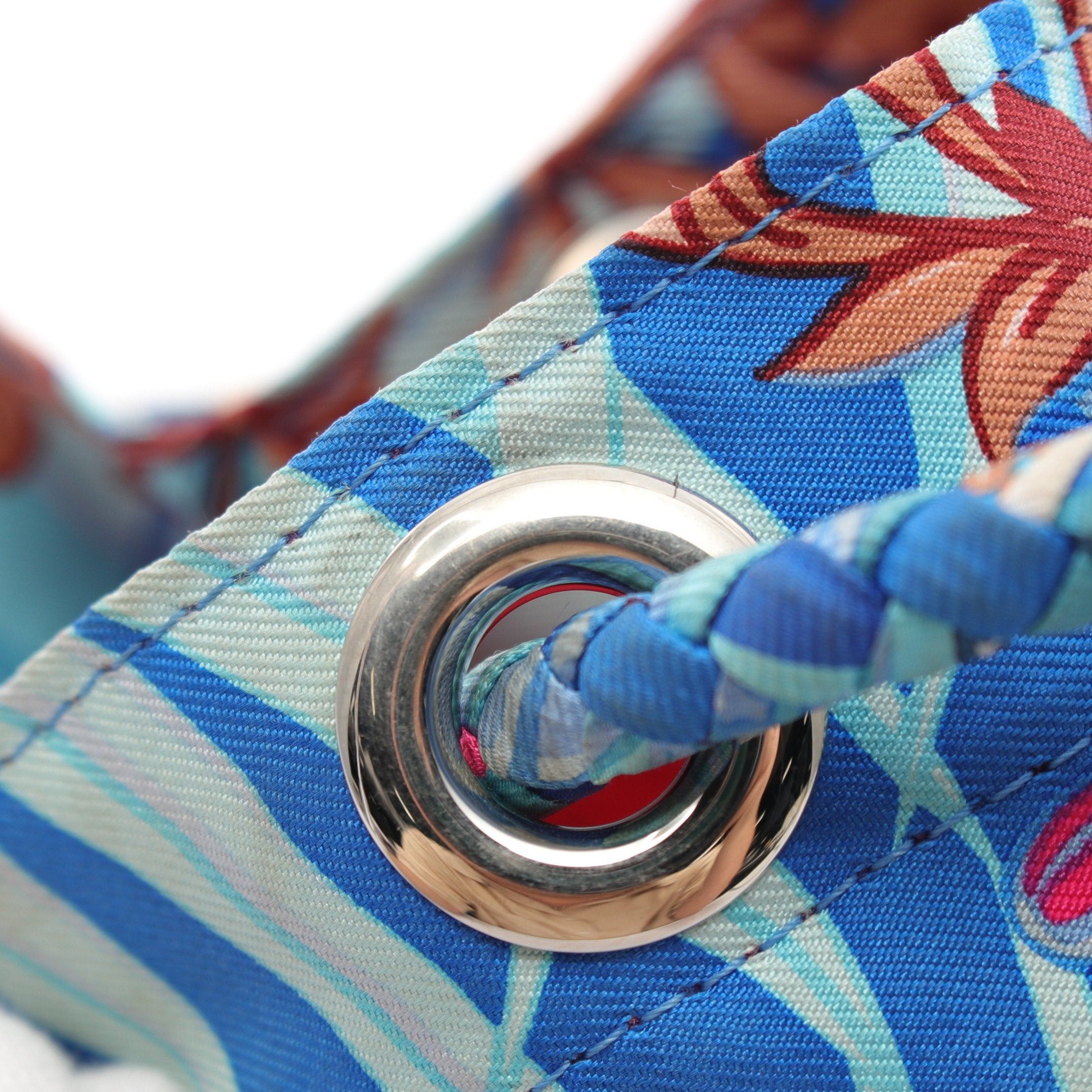 Hermes Hermes Soie-Cool 22 Kure Shoulder Bag Silk Veau Swift Blue Multicolor Silver Hardware T Stamp Size ONE SIZE - 11 Thumbnail