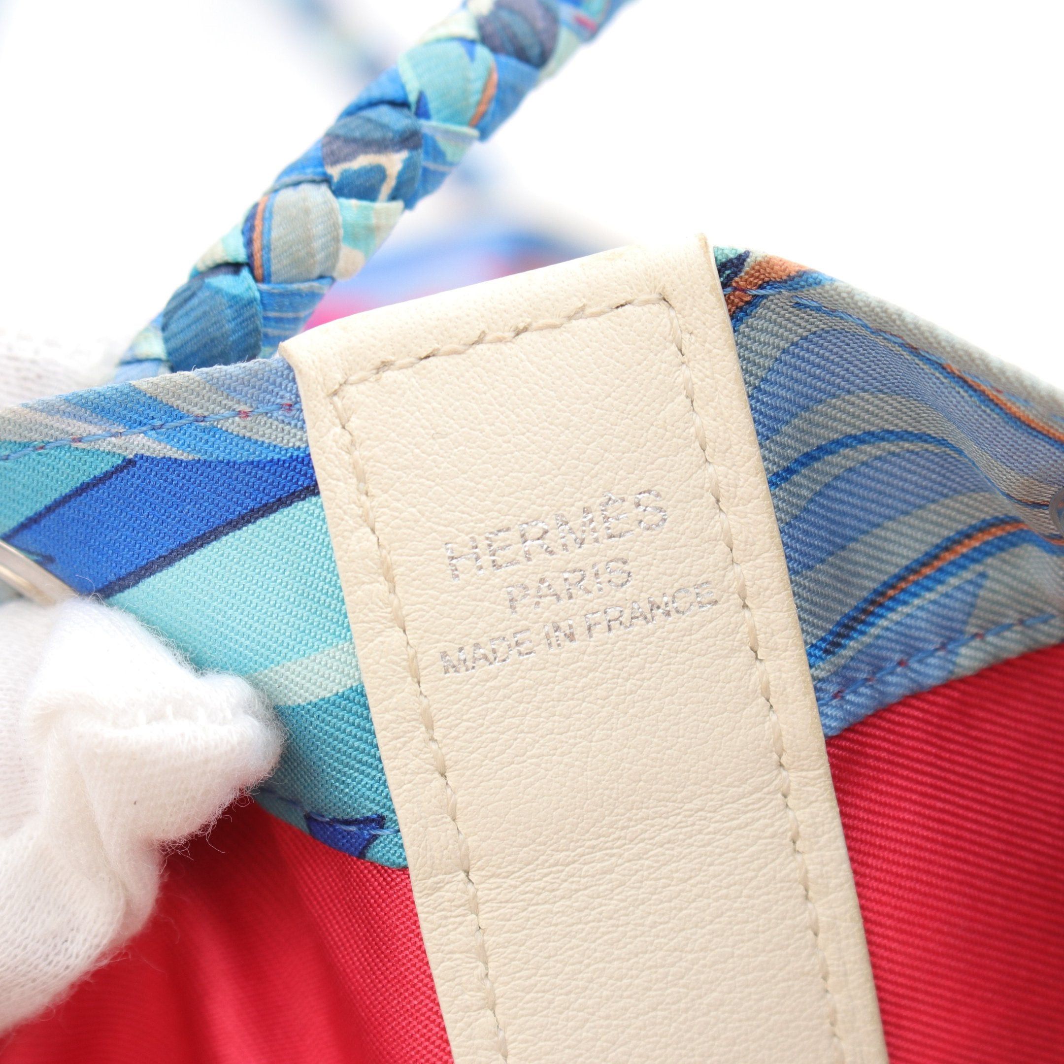 Hermes Hermes Soie-Cool 22 Kure Shoulder Bag Silk Veau Swift Blue Multicolor Silver Hardware T Stamp Size ONE SIZE - 4 Thumbnail