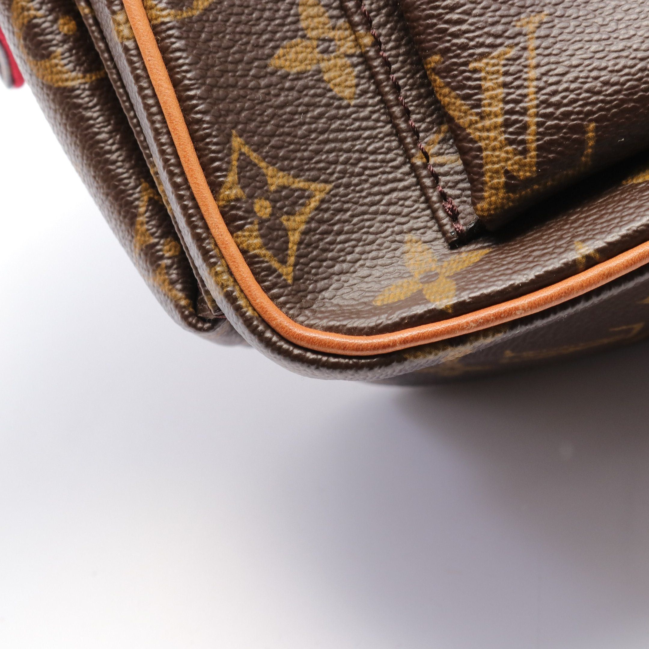 Louis Vuitton Louis Vuitton Exantricite Monogram Handbag Leather Brown Size ONE SIZE - 7 Thumbnail