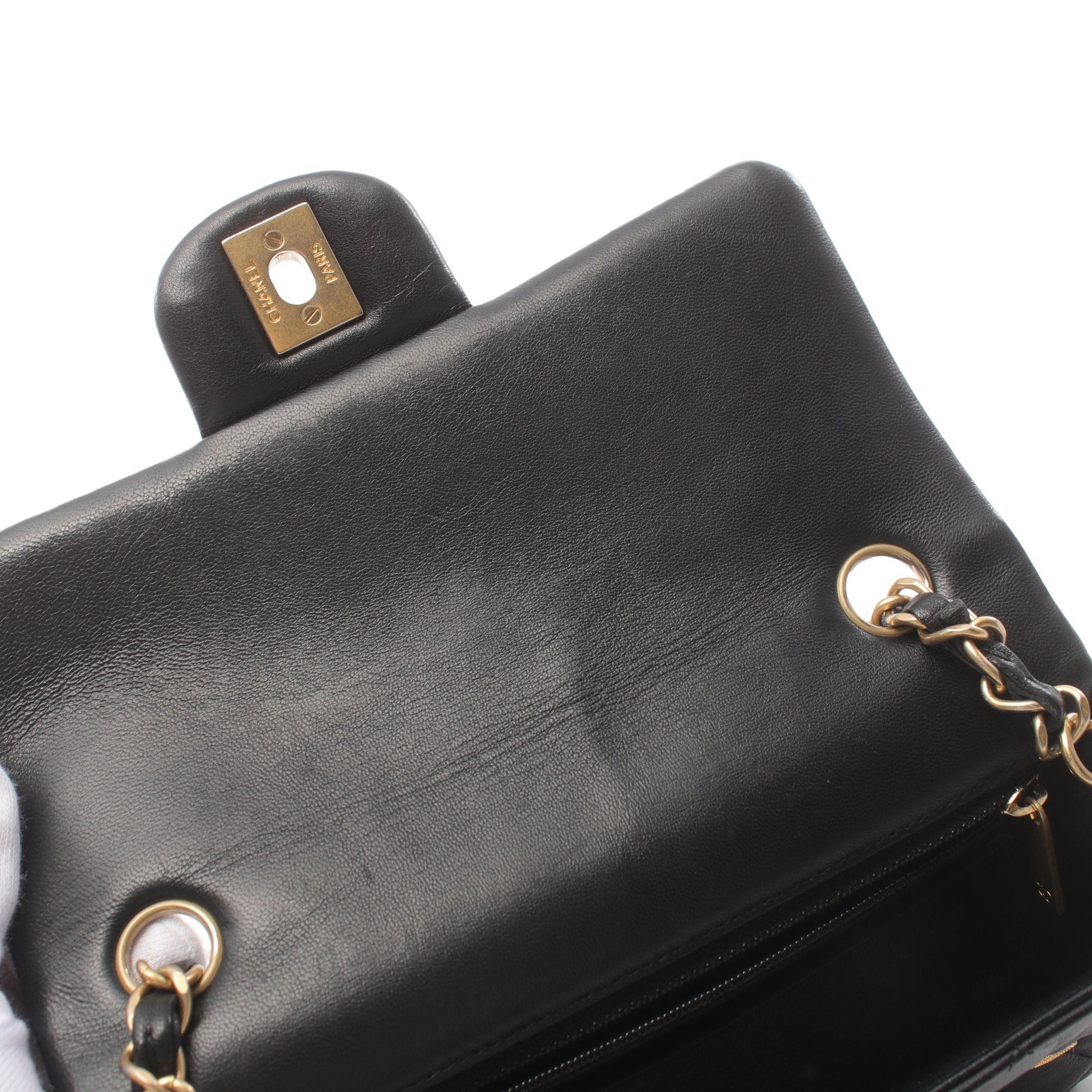 Chanel Chanel Matelasse Chain Shoulder Bag Lambskin Black Gold Hardware Size ONE SIZE - 7 Thumbnail
