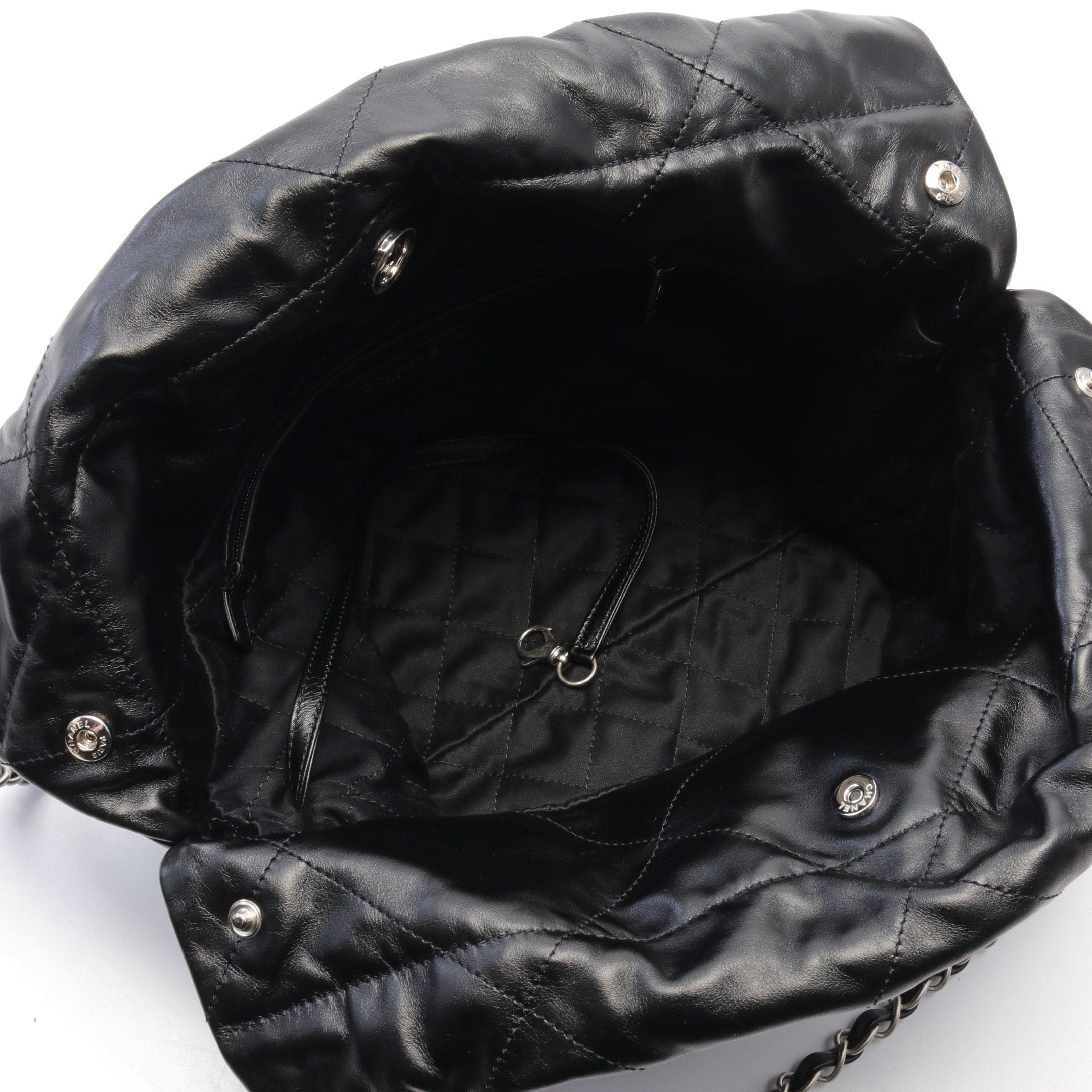 Chanel Chanel Chanel 22 Chain Shoulder Bag Tote Leather Black Silver Hardware Size ONE SIZE - 3 Thumbnail