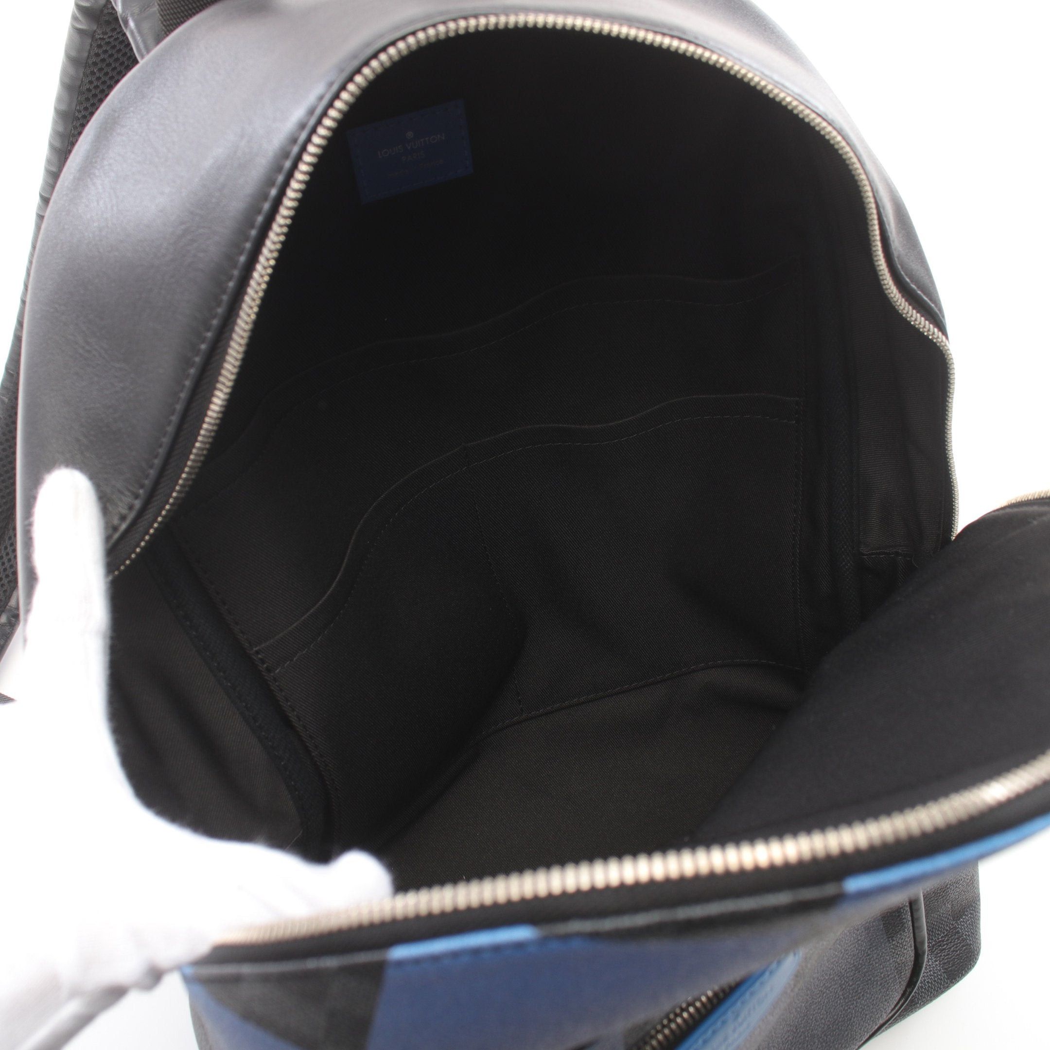 Louis Vuitton Louis Vuitton Josh Nv Damier Graphite Giant Backpack Rucksack Leather Blue Black Size ONE SIZE - 3 Thumbnail