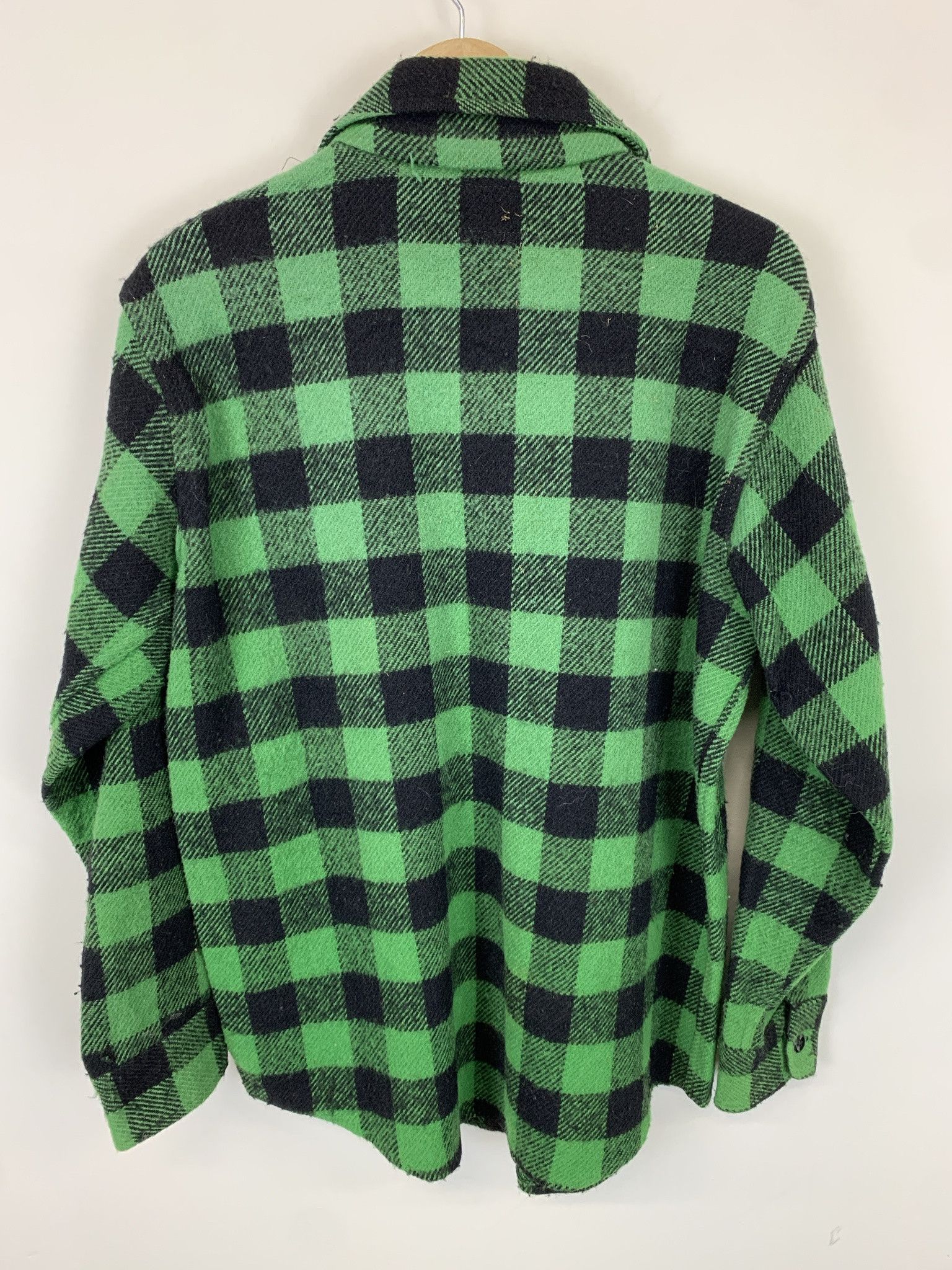 Flannel × Vintage Vintage 1980s Green Black Thick Wool Heavy Flannel Size M Size US M / EU 48-50 / 2 - 3 Thumbnail