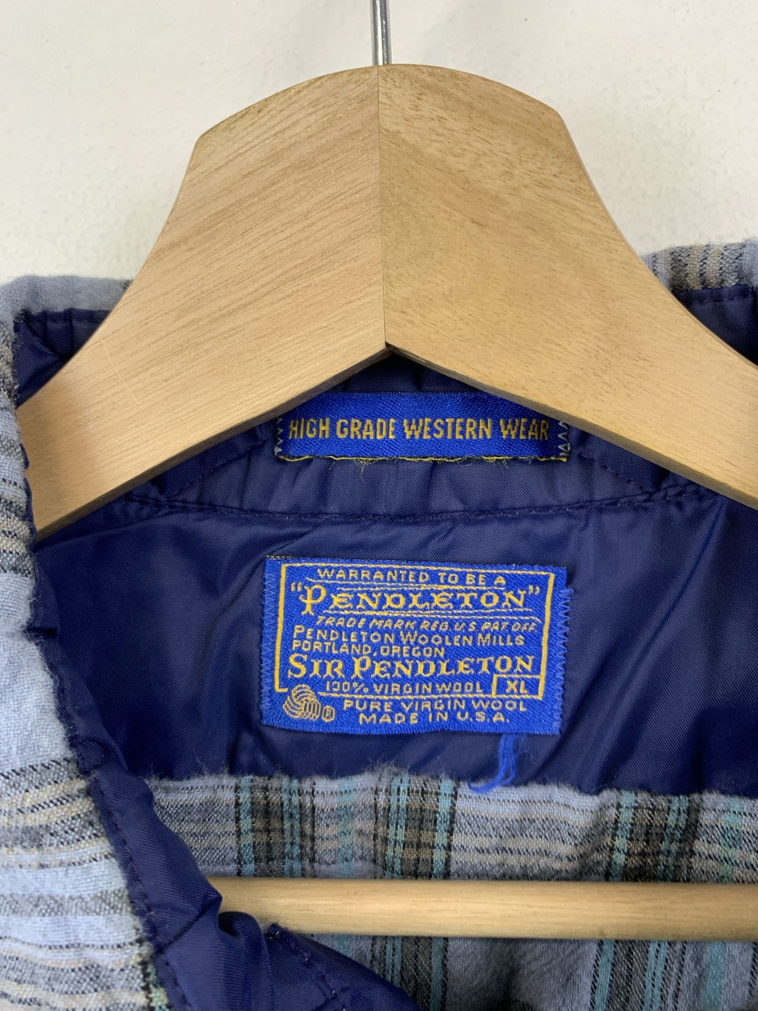 Flannel × Pendleton × Vintage Vintage 1990s Pendleton Flannel Western Cowboy Pearl Snap Shirt Size XL Size US XL / EU 56 / 4 - 2 Thumbnail