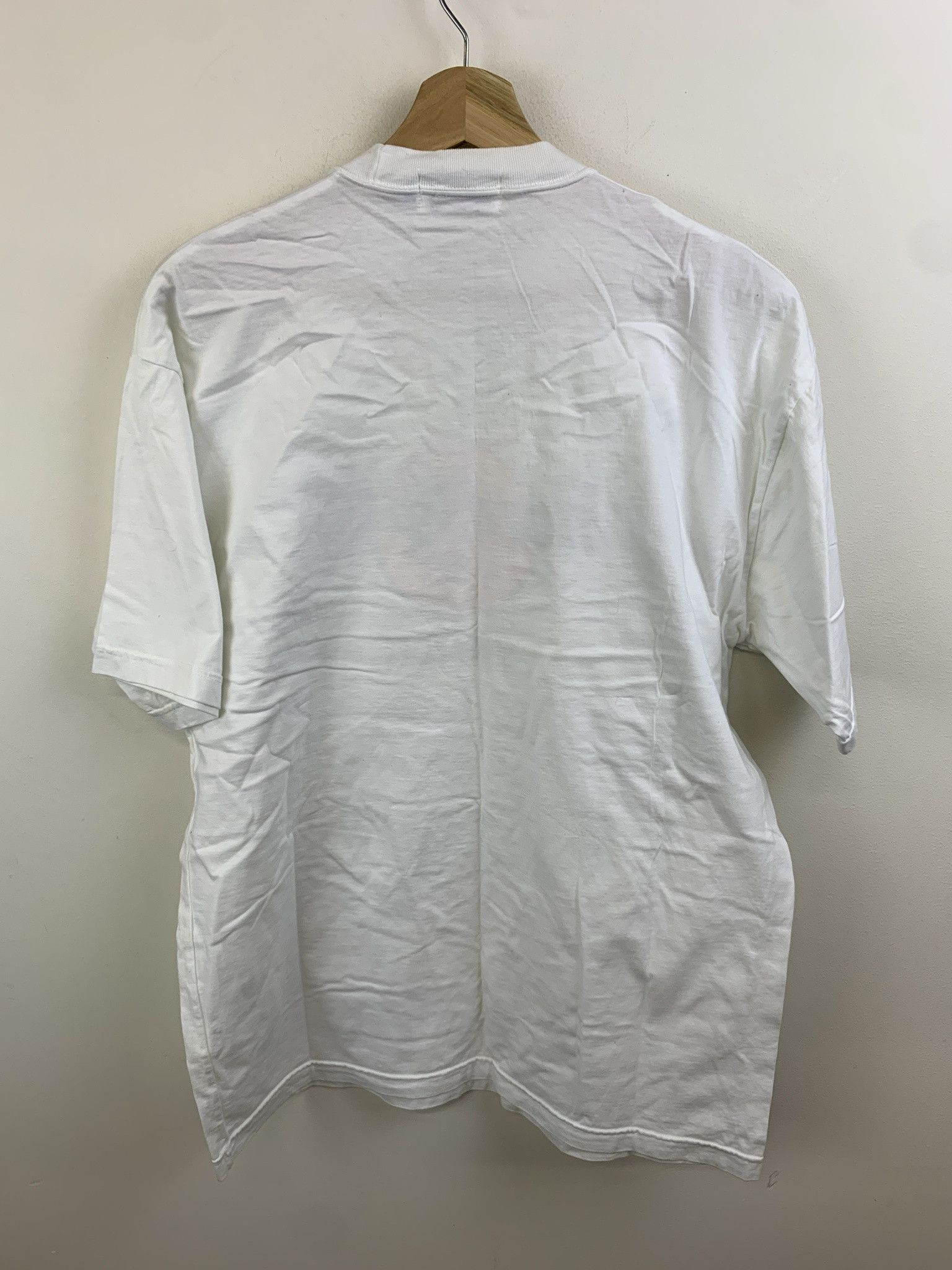 Hard Rock Cafe Vintage Hard Rock Cafe Singapore Tee Shirt Size XL Size US XL / EU 56 / 4 - 3 Thumbnail