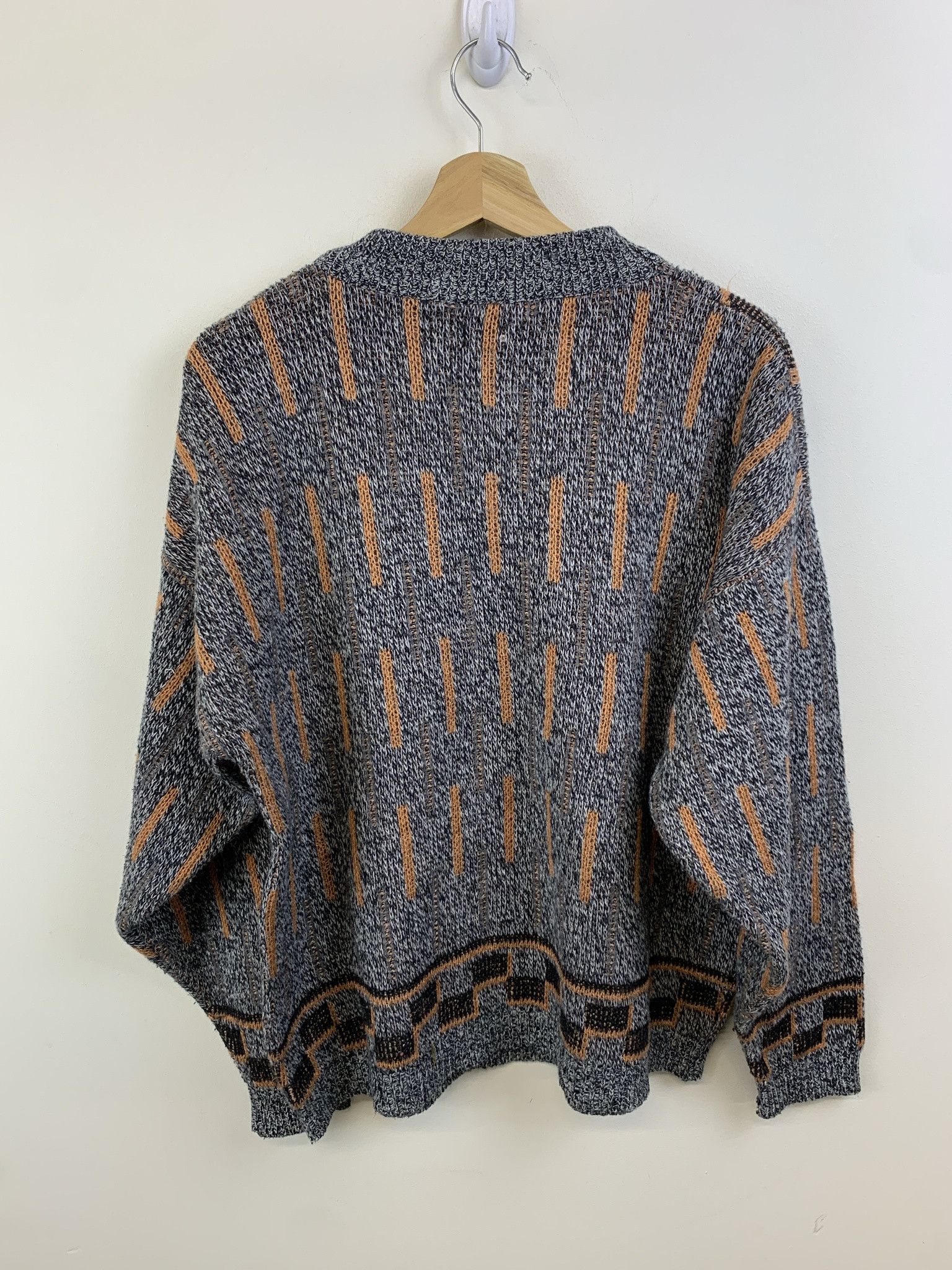 Other Vintage 1990s Italian Knit Sweater Cheetah Print Knit Sewater Size M Size US M / EU 48-50 / 2 - 3 Thumbnail