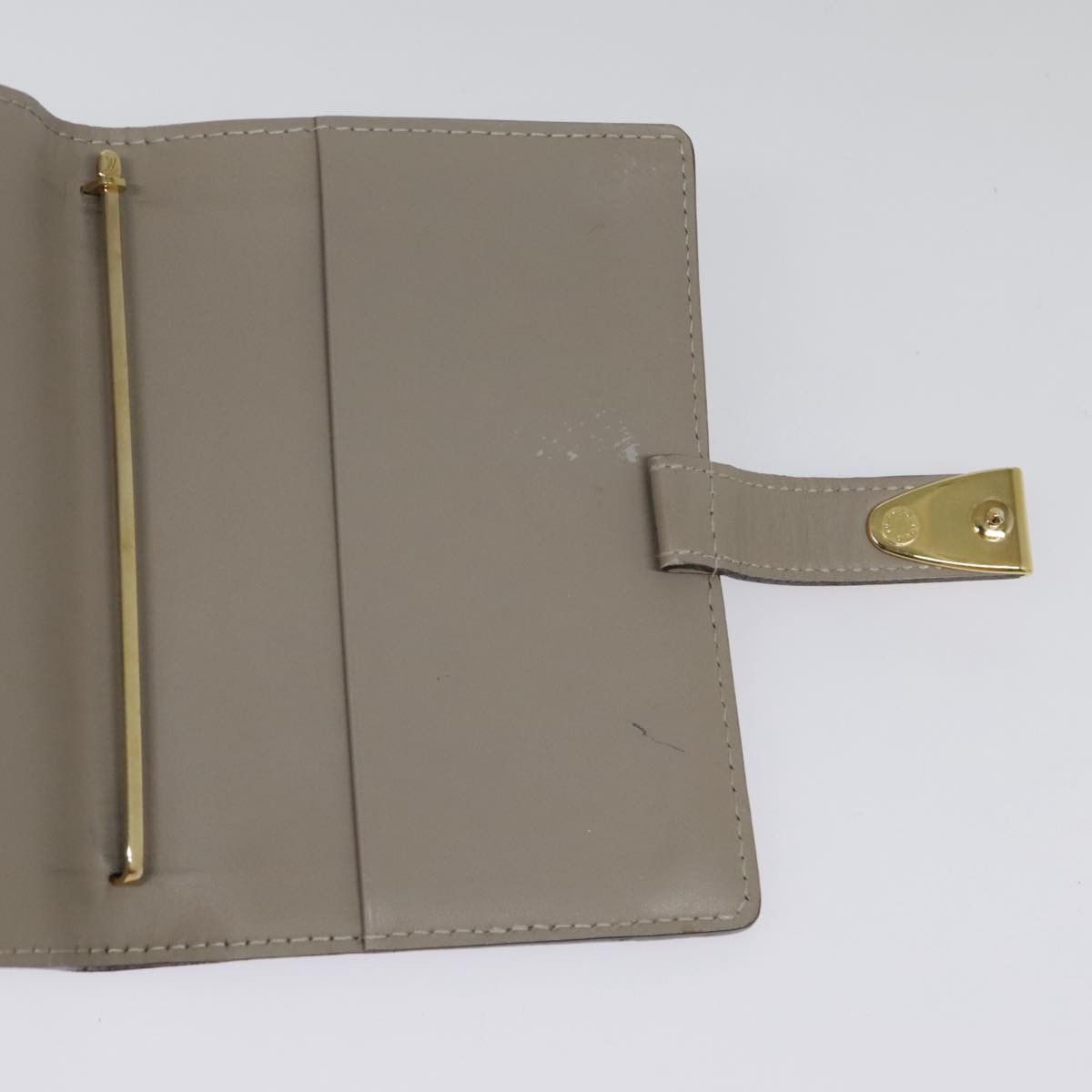 Louis Vuitton Agenda Cover Grey Leather Wallet (Pre-Owned) Size ONE SIZE - 17 Thumbnail