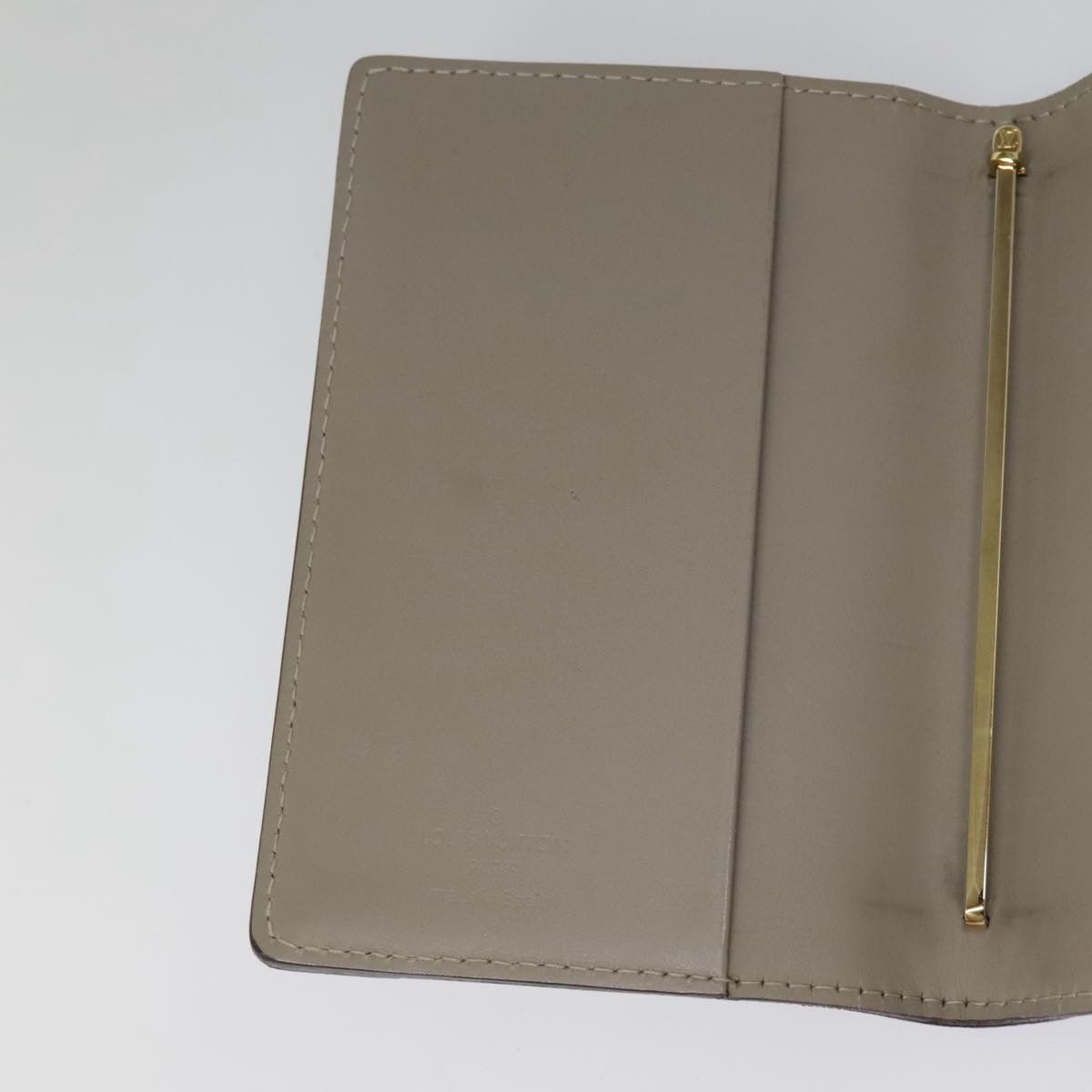 Louis Vuitton Agenda Cover Grey Leather Wallet (Pre-Owned) Size ONE SIZE - 16 Thumbnail