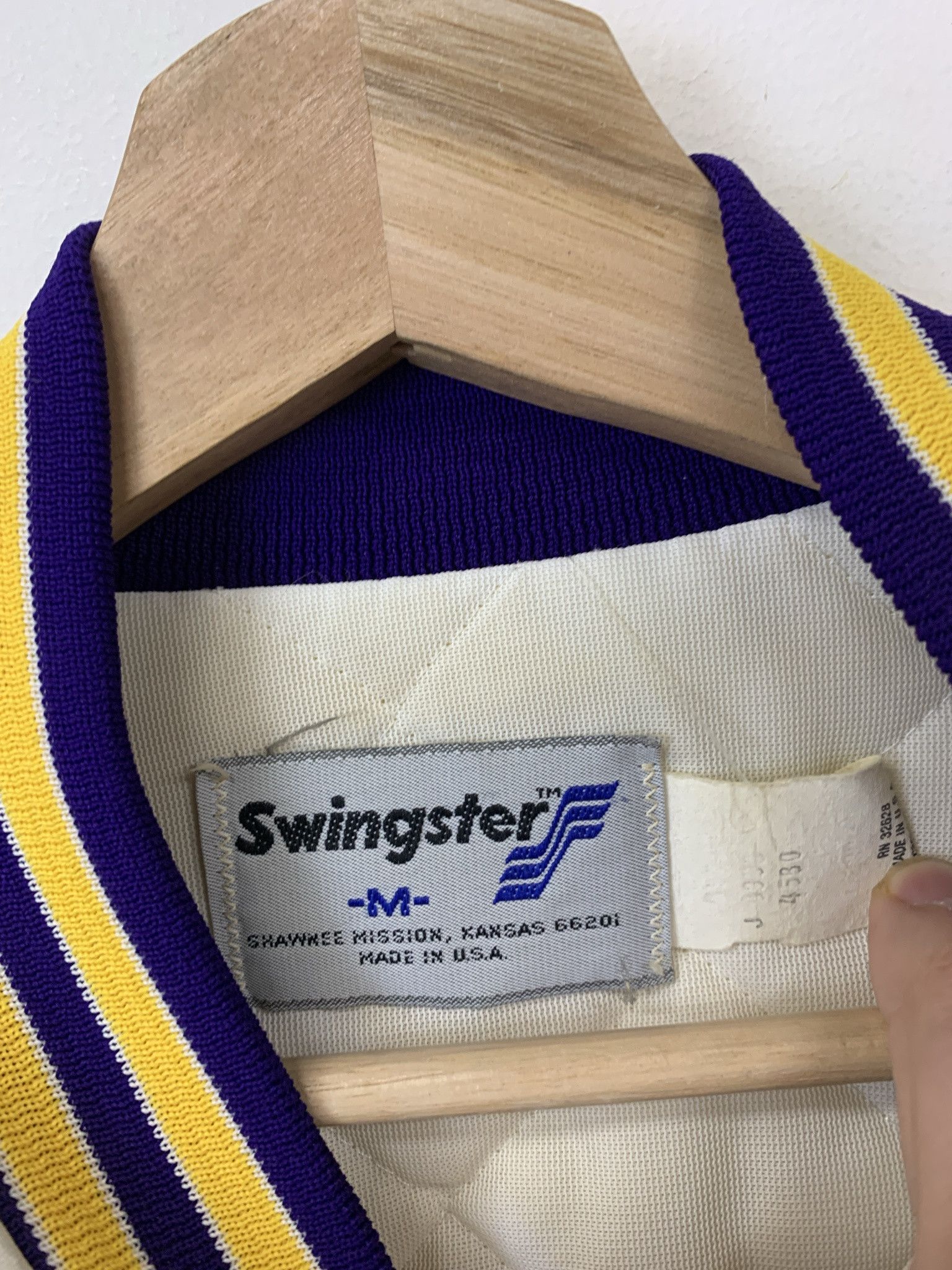NBA × Vintage Vintage 1970s LA Lakers Steve Puffer Warm Up Snap Jacket Swingster Jacket Size M Size US M / EU 48-50 / 2 - 3 Thumbnail