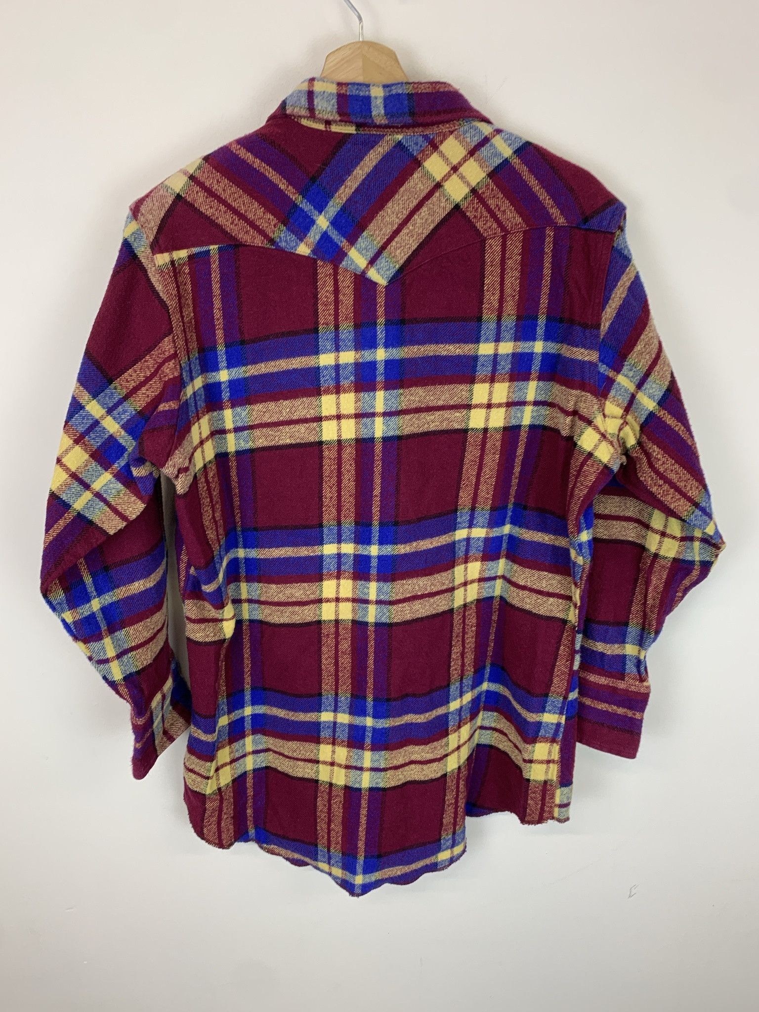 Flannel × Vintage Vintage Wrangler Pearl Snap Heavy Flannel Size L Size US L / EU 52-54 / 3 - 3 Thumbnail
