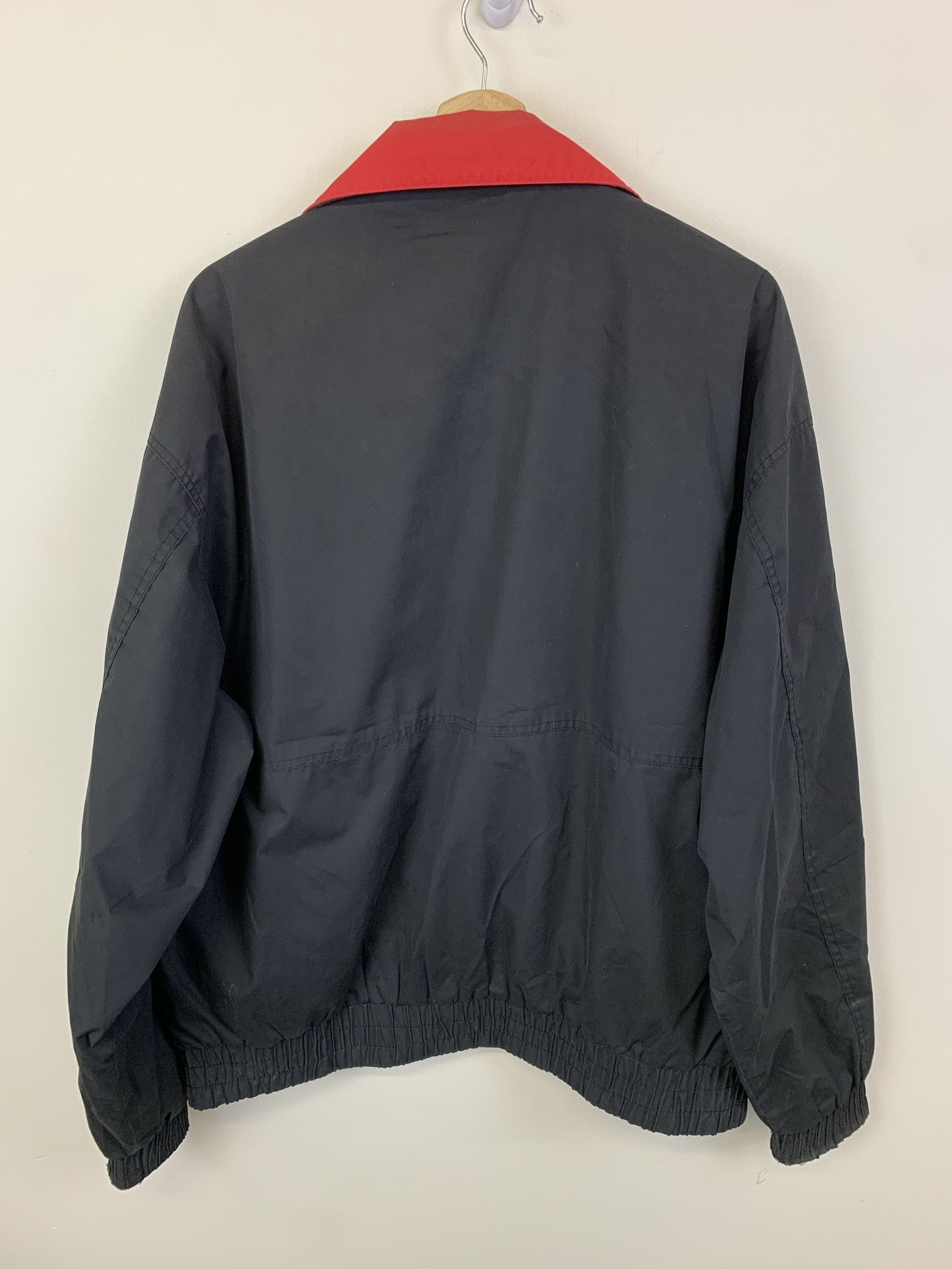 NASCAR Vintage 1990s Catterpillar Work Jacket Black Red Windbreaker Size XL Size US XL / EU 56 / 4 - 4 Thumbnail
