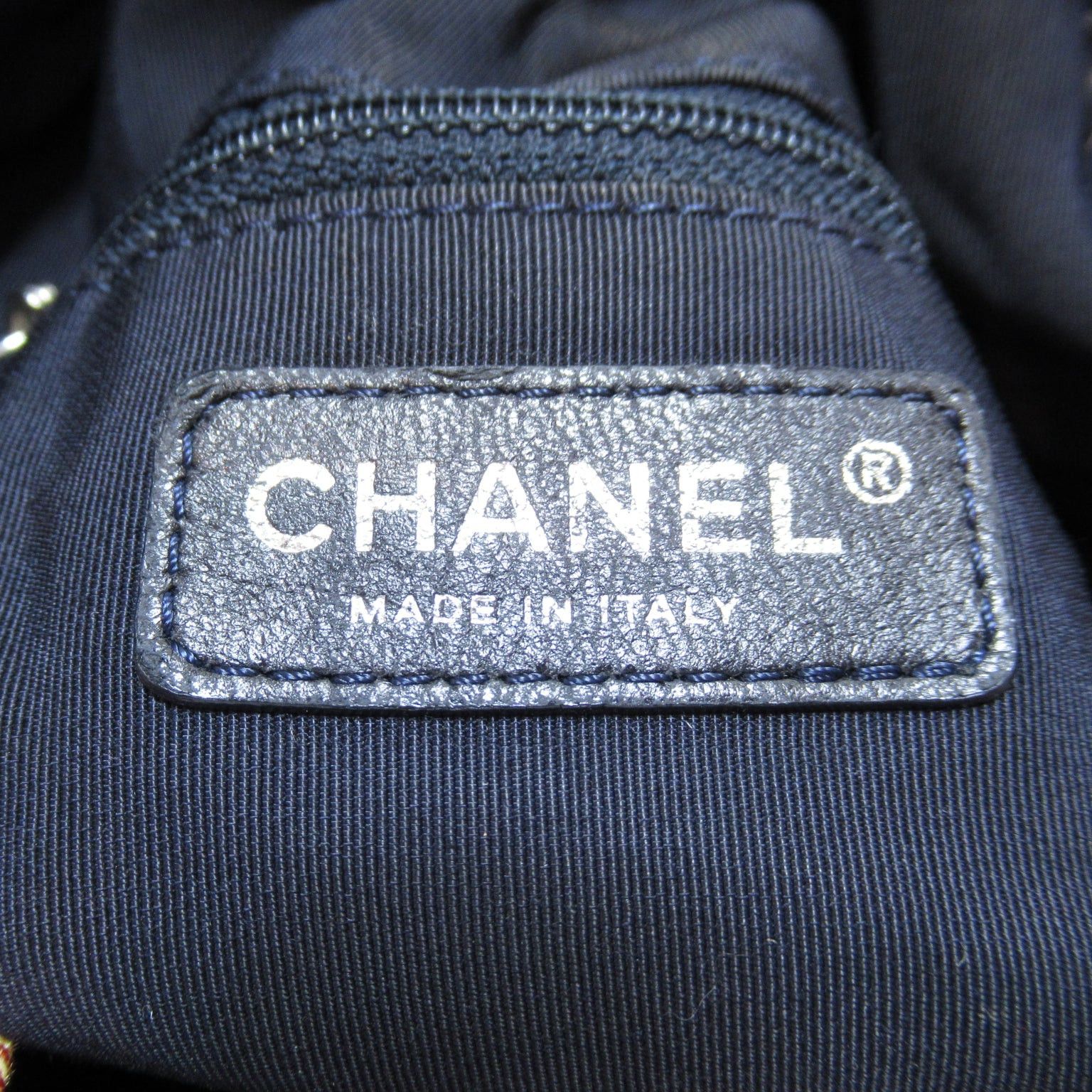 Chanel Chanel Cococabus Gm Shoulder Bag Denim Blue Indigo Blue/Red/White Silver Hardware Size ONE SIZE - 6 Thumbnail