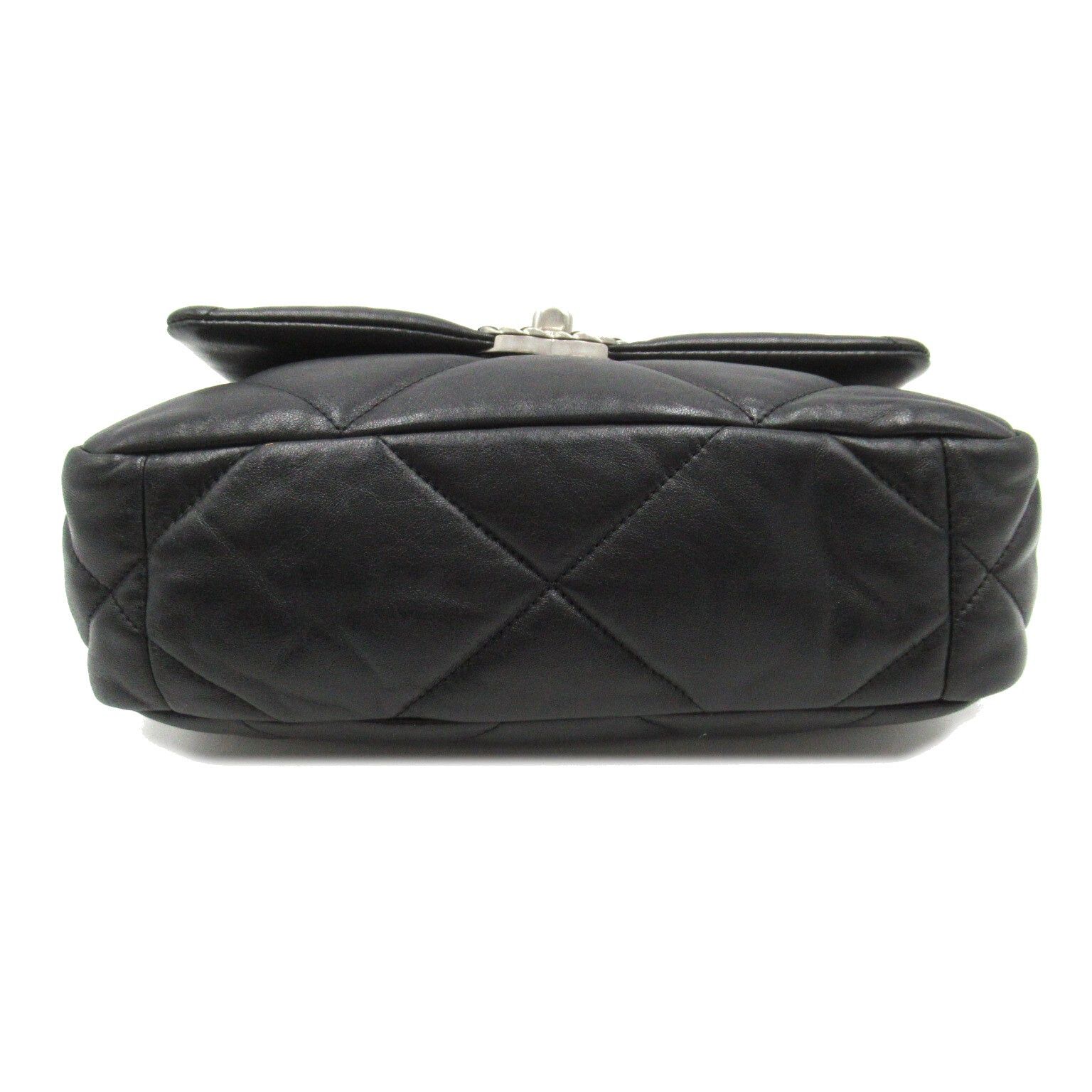 Chanel Chanel Chanel19 Chain Shoulder Bag Lambskin (Sheepskin) Black Size ONE SIZE - 4 Thumbnail
