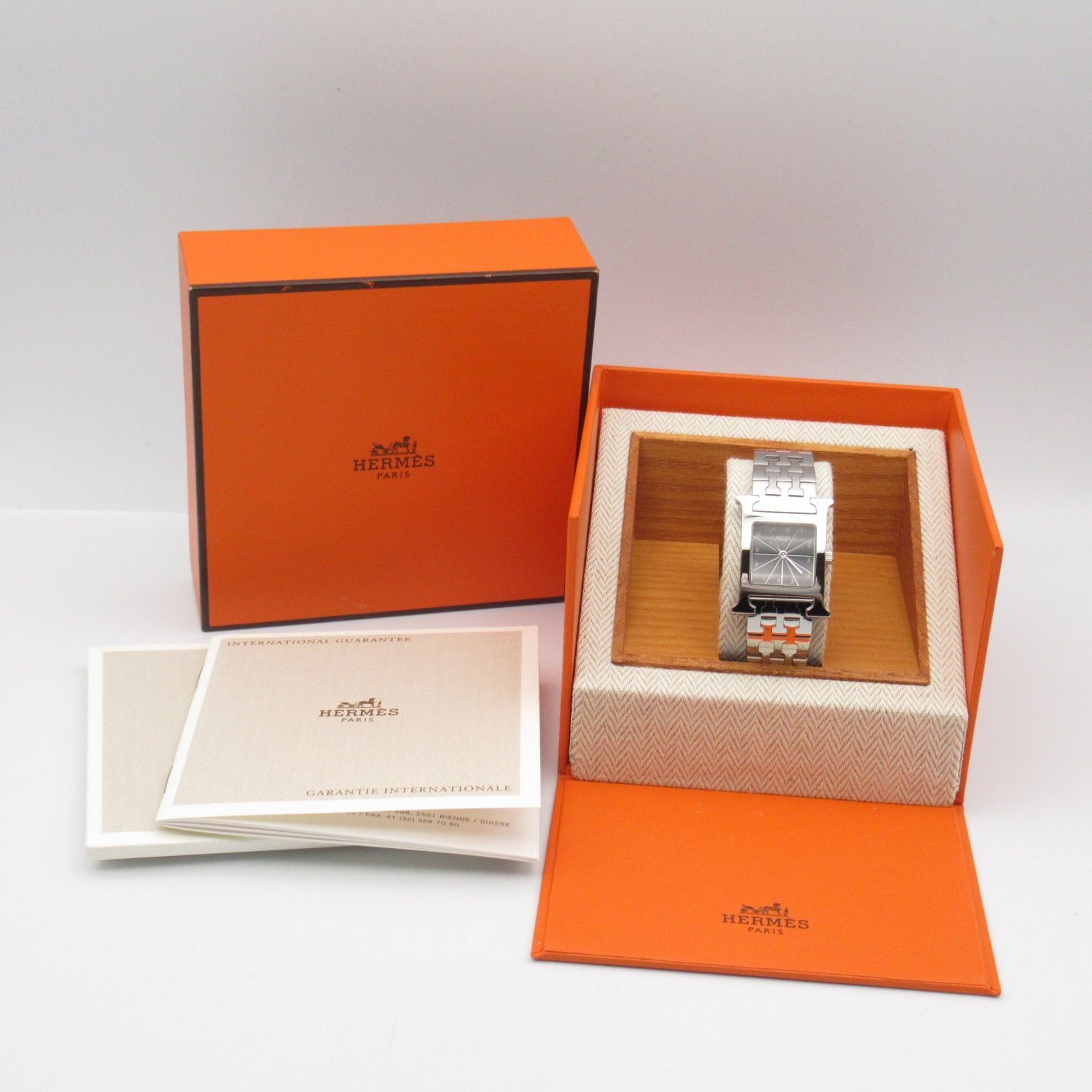 Hermes Hermes H Watch Women Quartz Stainless Steel Black Silver Size ONE SIZE - 11 Thumbnail