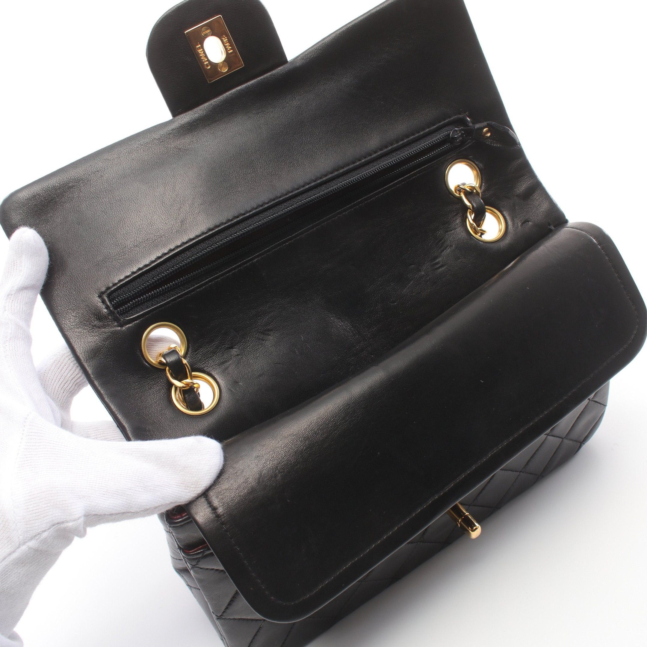 Chanel Chanel Matelasse Double Flap Chain Shoulder Bag Lambskin Black Gold Hardware Size ONE SIZE - 5 Thumbnail