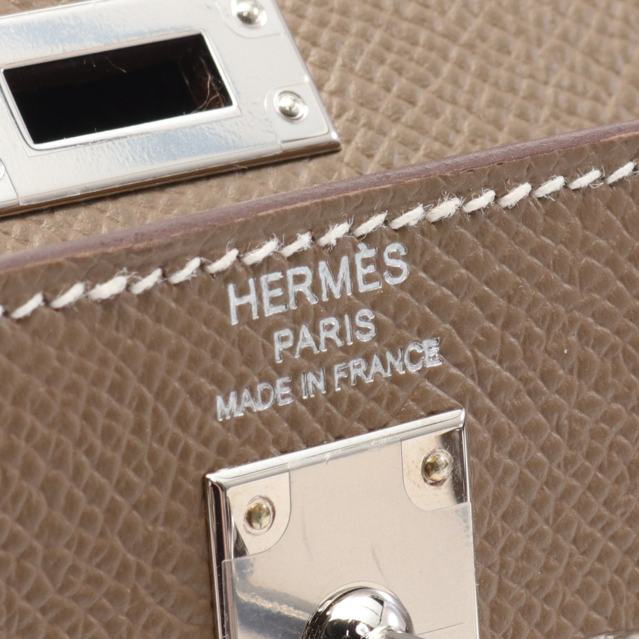 Hermes Kelly 25 Etoupe Handbag Veau Epsom Gray Brown Silver Hardware Outside Sewing D Stamp