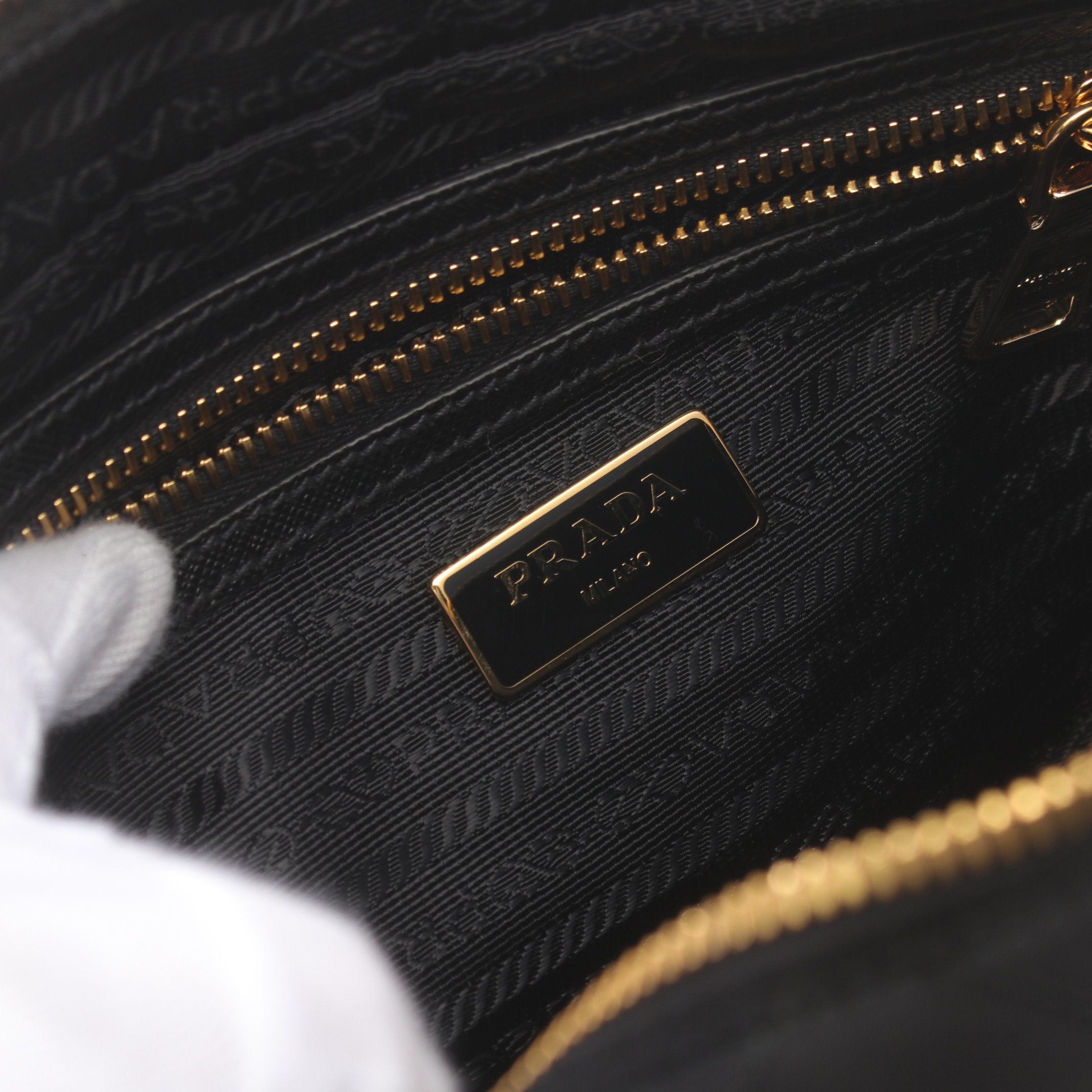 Prada Prada Tessuto Impuntu Shoulder Bag Nylon Black Size ONE SIZE - 4 Thumbnail