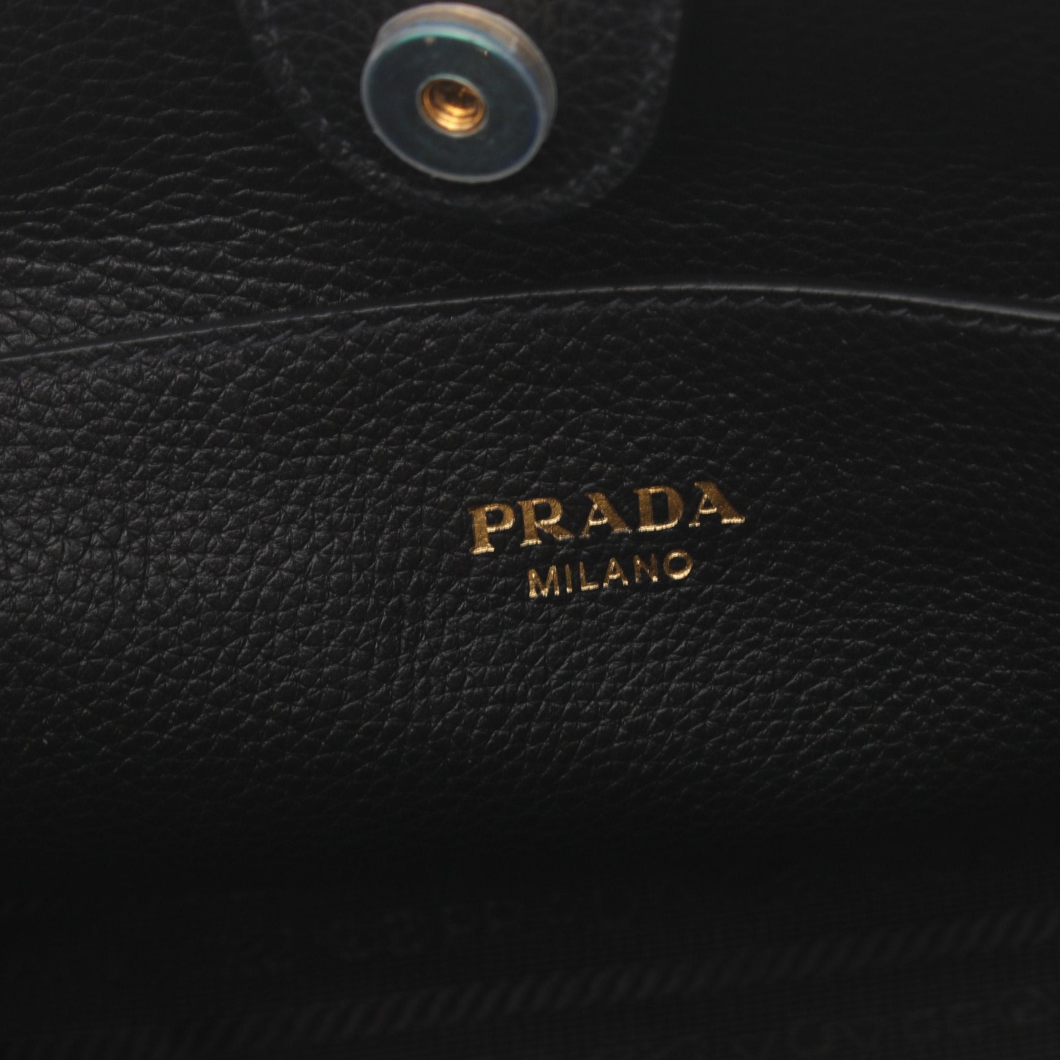 Prada Prada Vitello Phenix Handbag Leather Black Size ONE SIZE - 4 Thumbnail