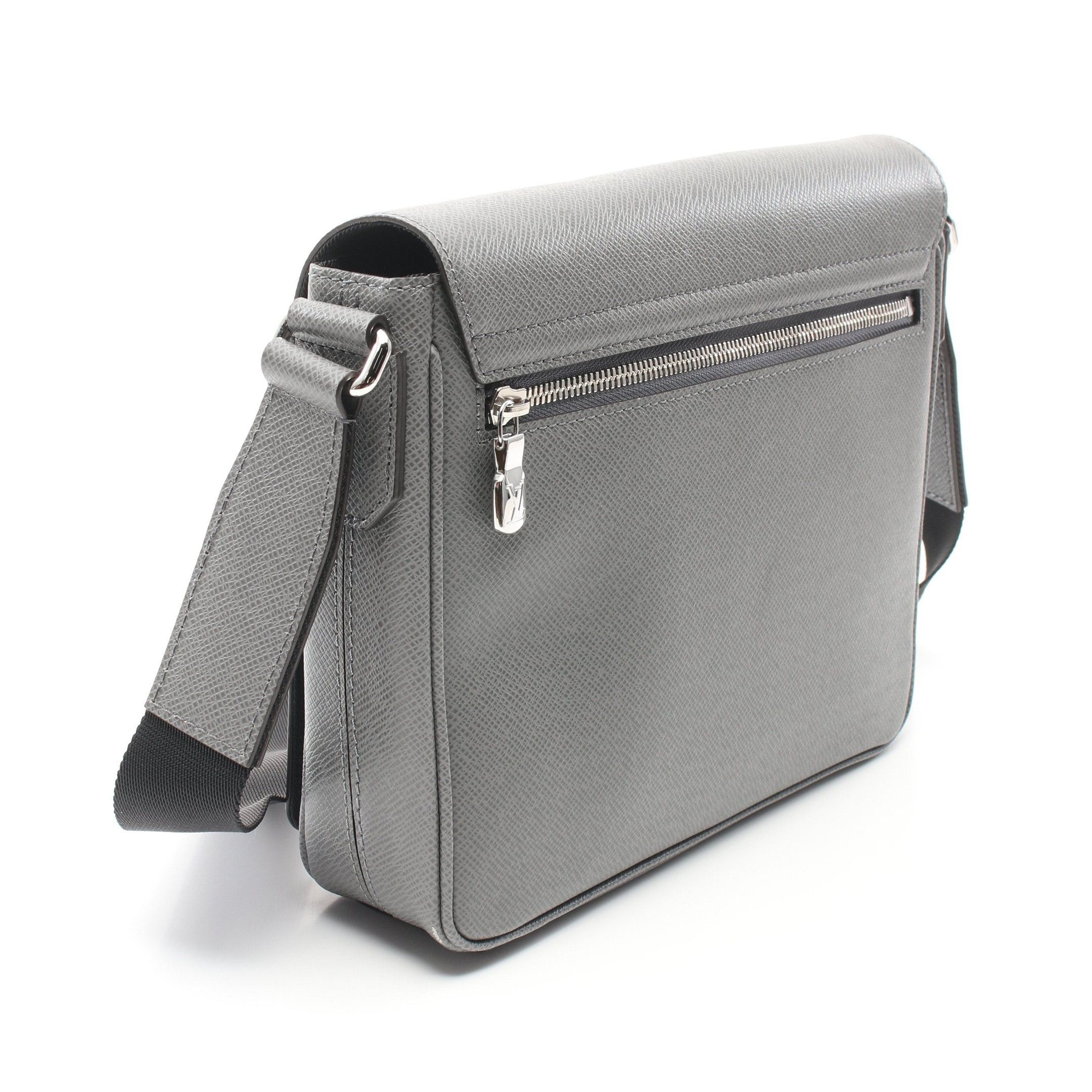 Louis Vuitton Louis Vuitton District Pm Nv3 Taiga Shoulder Bag Leather Gray Size ONE SIZE - 2 Thumbnail