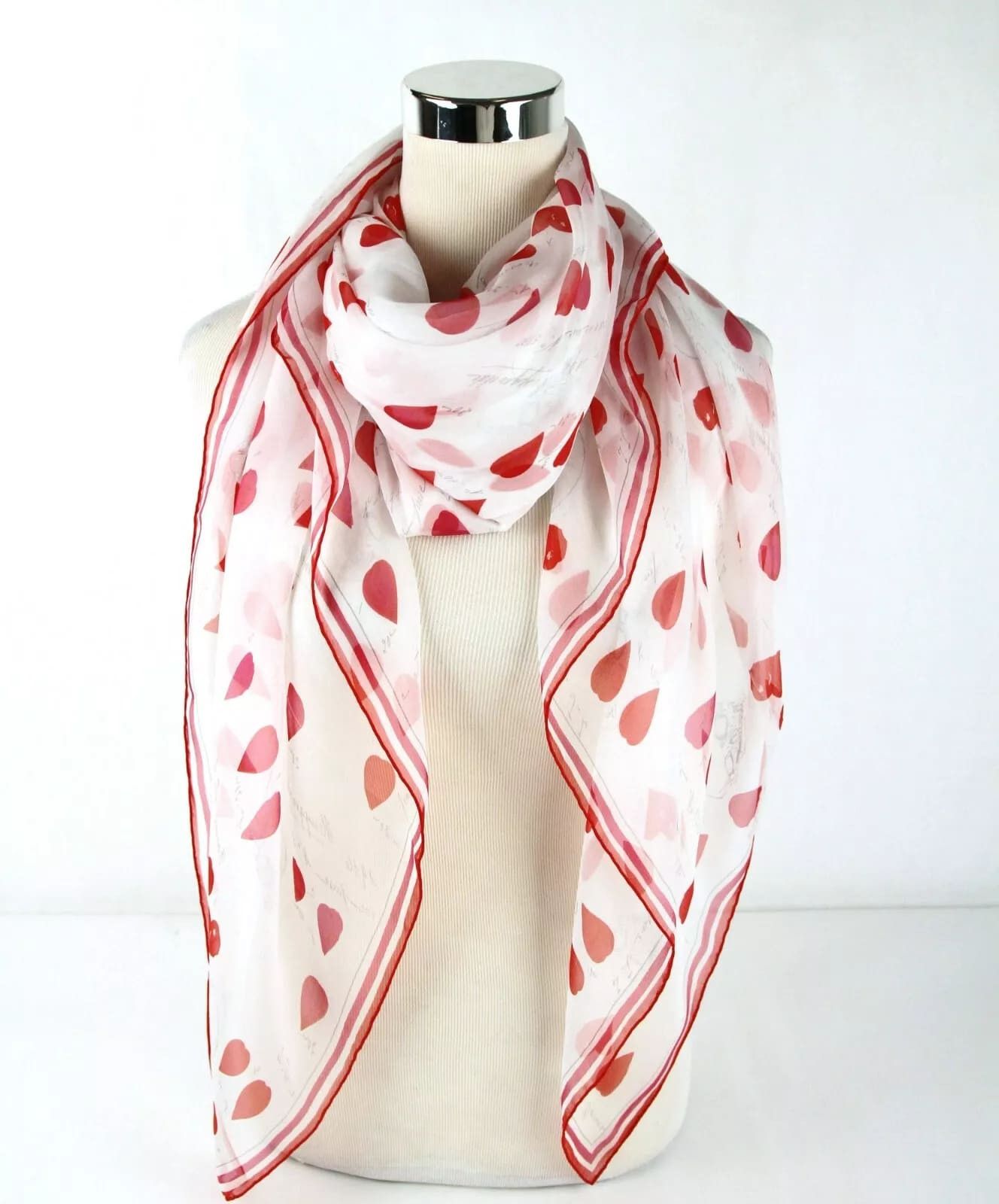 Alexander McQueen Red Chiffon Silk Petal Skull Print Shawl Size ONE SIZE - 2 Thumbnail