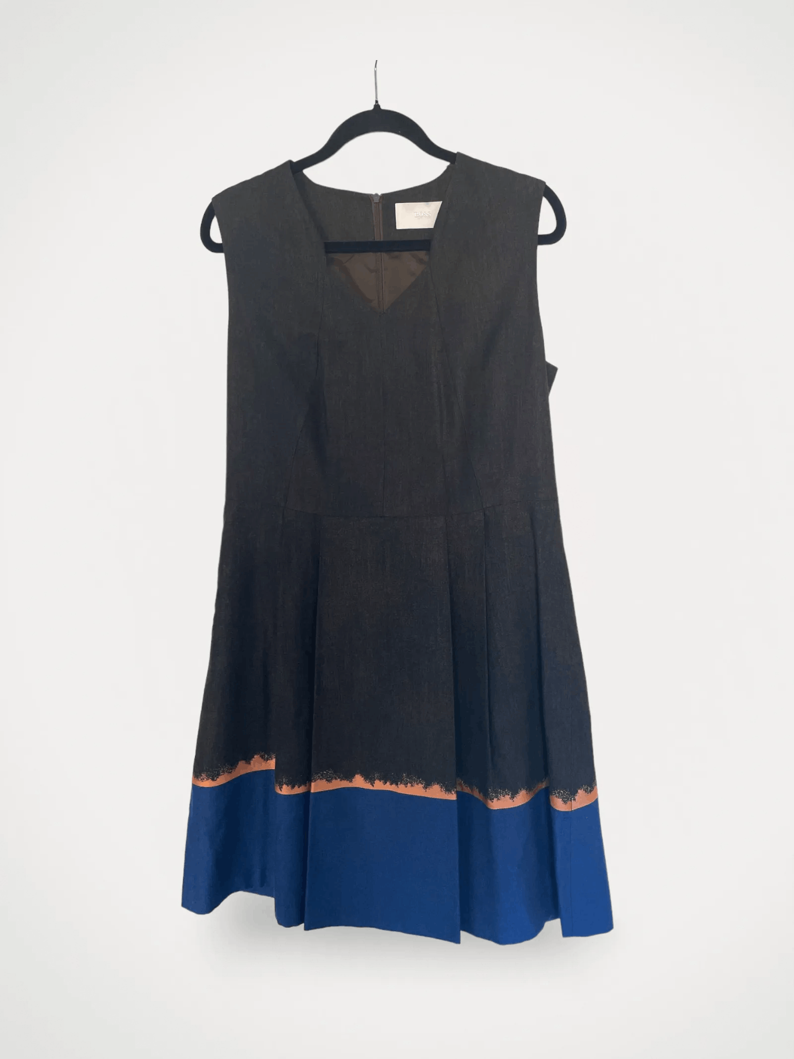 Hugo Boss Boss Dress Size M / US 6-8 / IT 42-44 - 2 Thumbnail