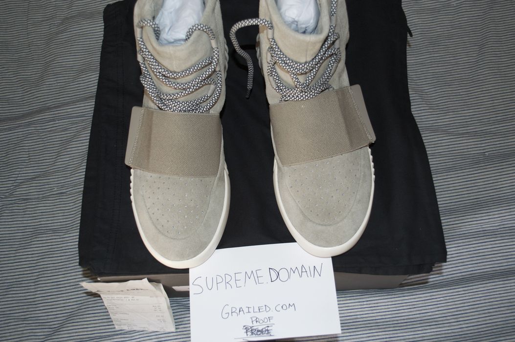 Yeezy hot sale 750 supreme