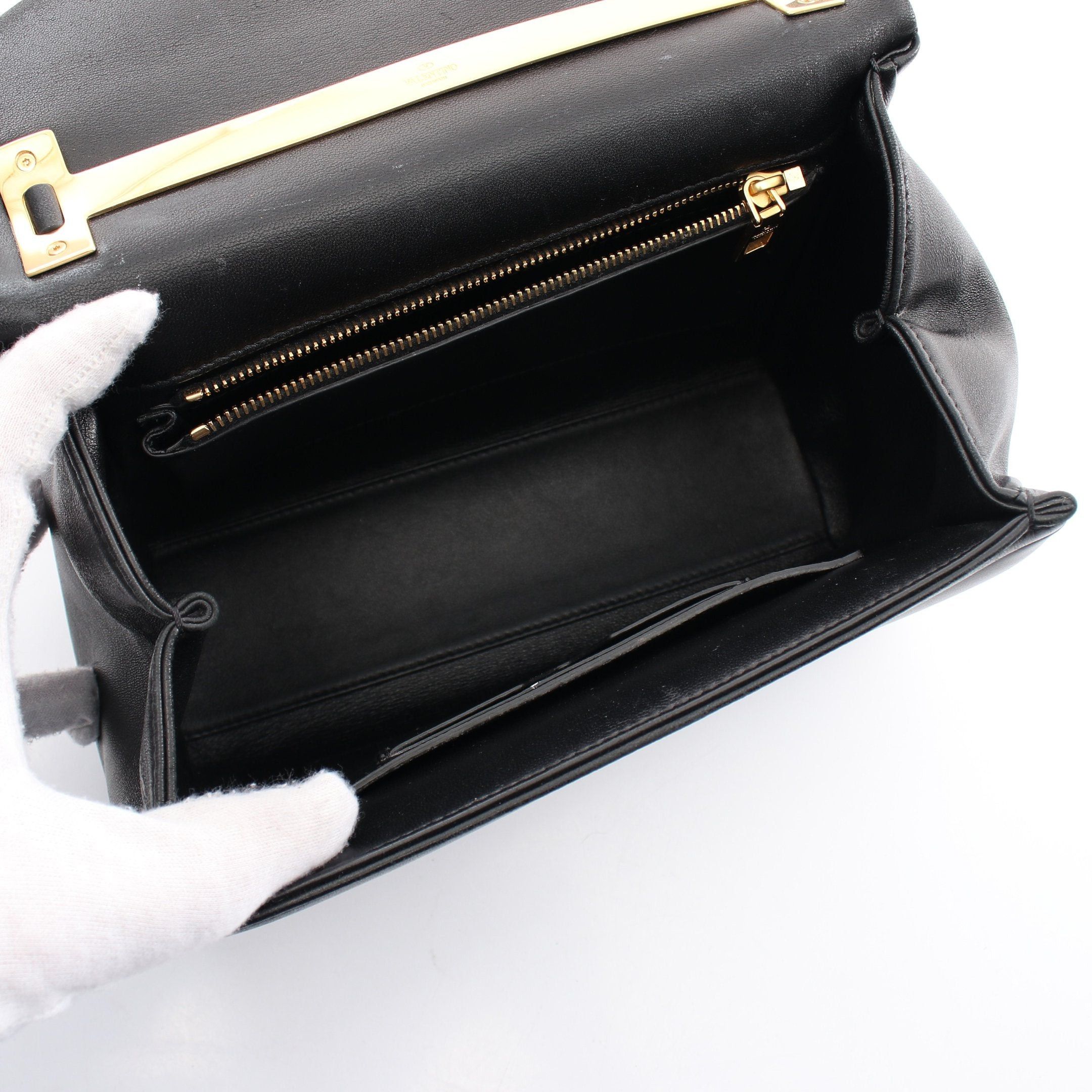 Valentino Valentino One Stud Small Handbag Leather Black Size ONE SIZE - 3 Thumbnail