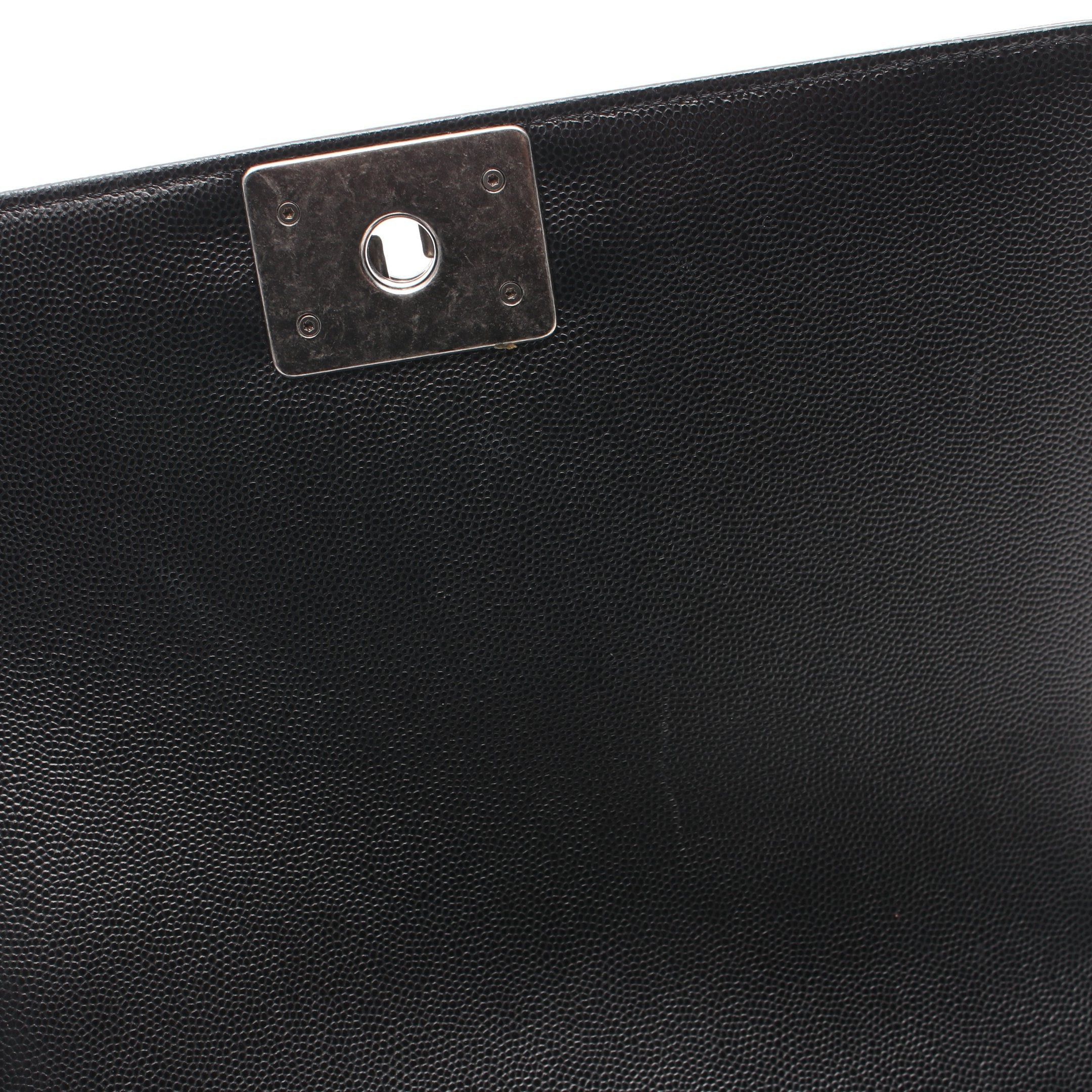 Chanel Chanel Boy Chanel Matelasse Chain Shoulder Bag Caviar Skin Black Silver Hardware Size ONE SIZE - 9 Thumbnail