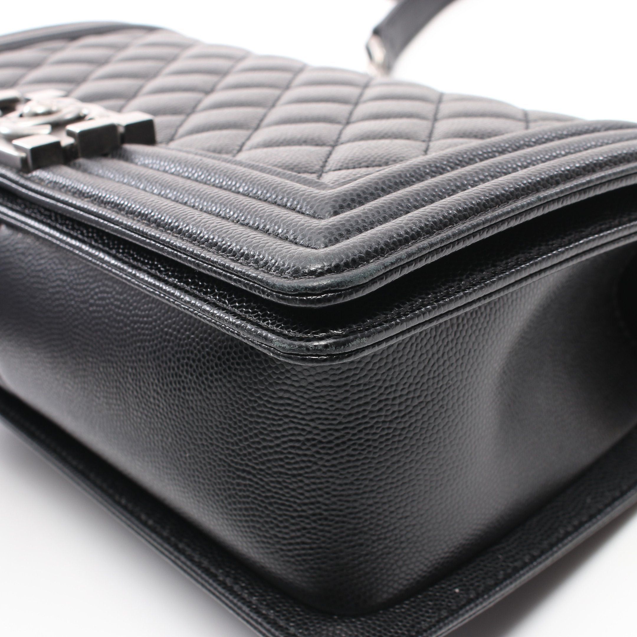 Chanel Chanel Boy Chanel Matelasse Chain Shoulder Bag Caviar Skin Black Silver Hardware Size ONE SIZE - 7 Thumbnail