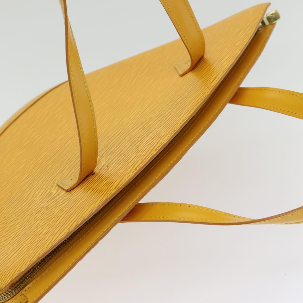 Louis Vuitton Saint Jacques Yellow Leather Handbag (Pre-Owned) Size ONE SIZE - 17 Thumbnail