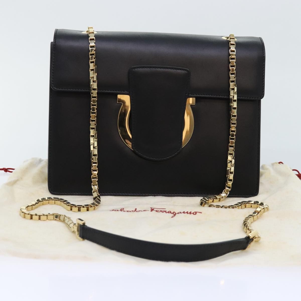 Salvatore Ferragamo Thalia Black Leather Shoulder Bag (Pre-Owned) Size ONE SIZE - 10 Thumbnail